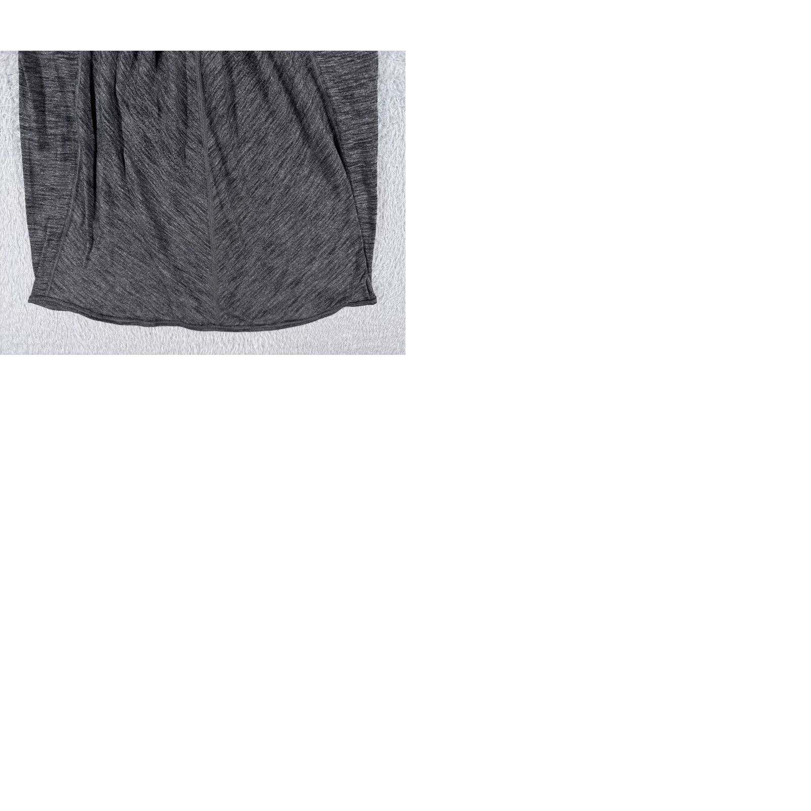 Lululemon Lululemon Shirt Women Gray Essential Tank Yoga Luon Racerback 4 Sleeveless Casual Active Knit Jersey Tank Top Women's Regular Size 4 Gray Size S / US 4 / IT 40 - 9 Thumbnail