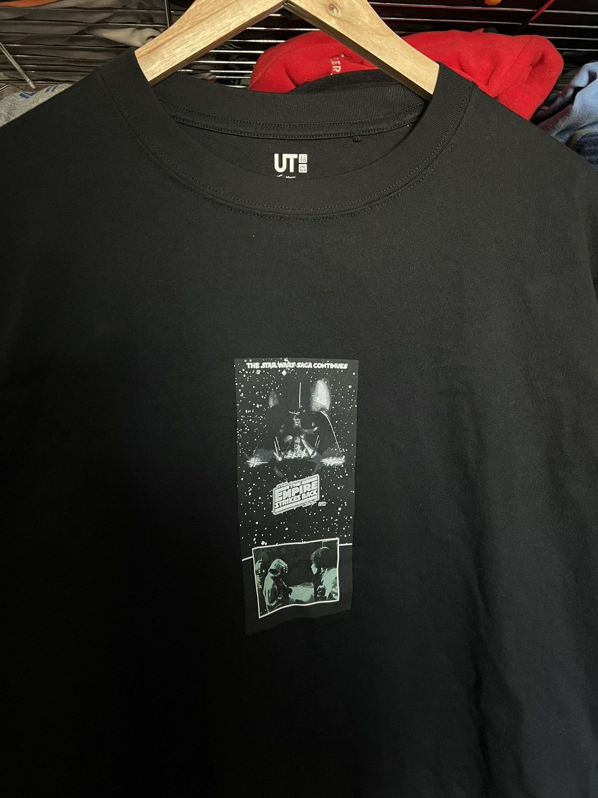 Star Wars × Uniqlo Uniqlo Star Wars Darth Vader Collab Shirt Size US L / EU 52-54 / 3 - 3 Thumbnail