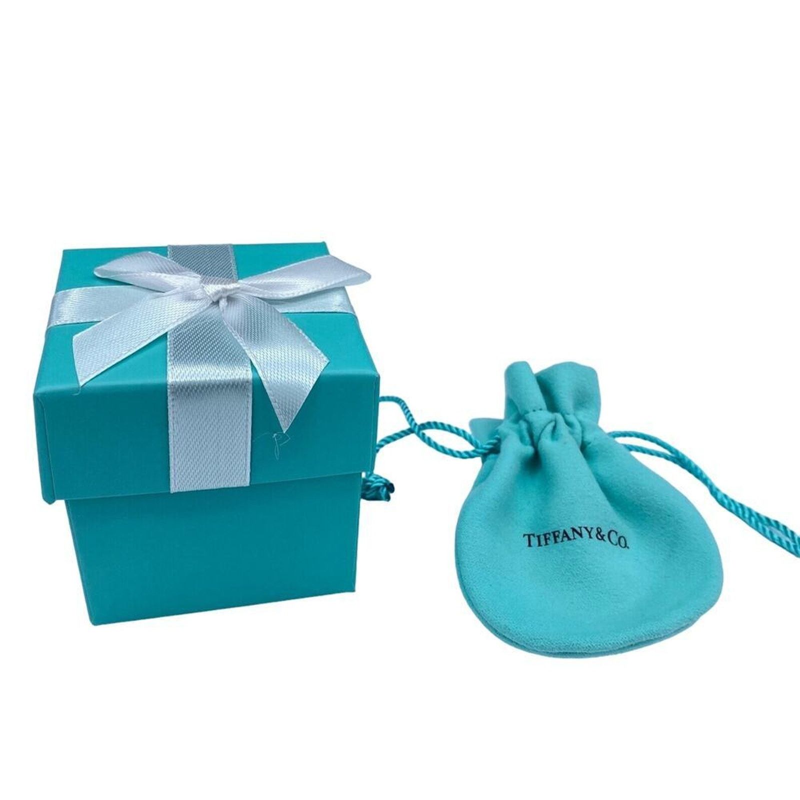 Tiffany & Co. Tiffany & Co Paloma Picasso Kiss Pendant Necklace Size ONE SIZE - 6 Thumbnail