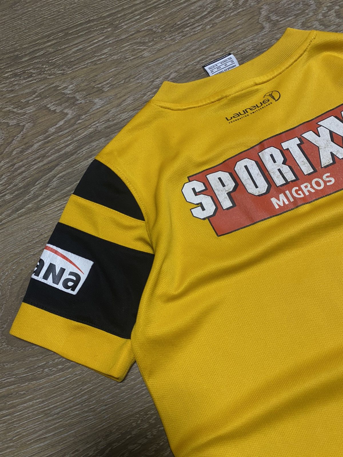 Nike × Vintage Vintage Nike 2015-16 Young Boys Home Shirt KidsXS Size US XS / EU 42 / 0 - 13 Thumbnail