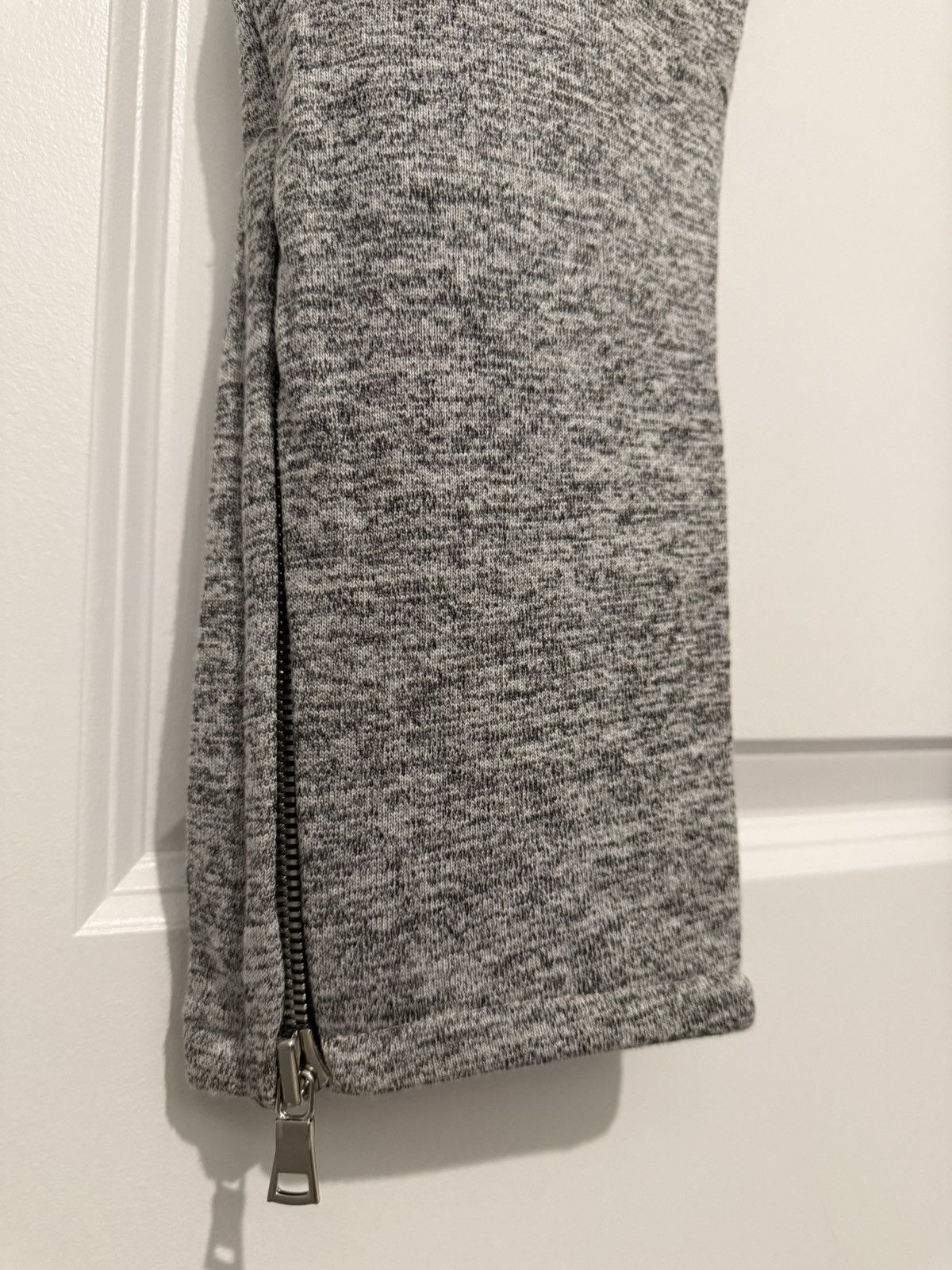 Mr. Completely Zipper Sweats (XL) Size US 34 / EU 50 - 9 Thumbnail
