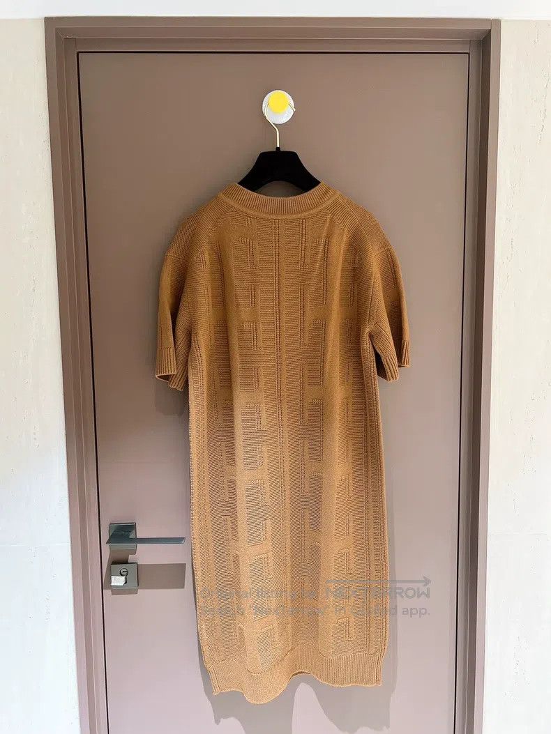 Hermes Hermes Caramel Letter Jacquard Knit Dress Size XXS / US 00 / IT 34 - 2 Thumbnail