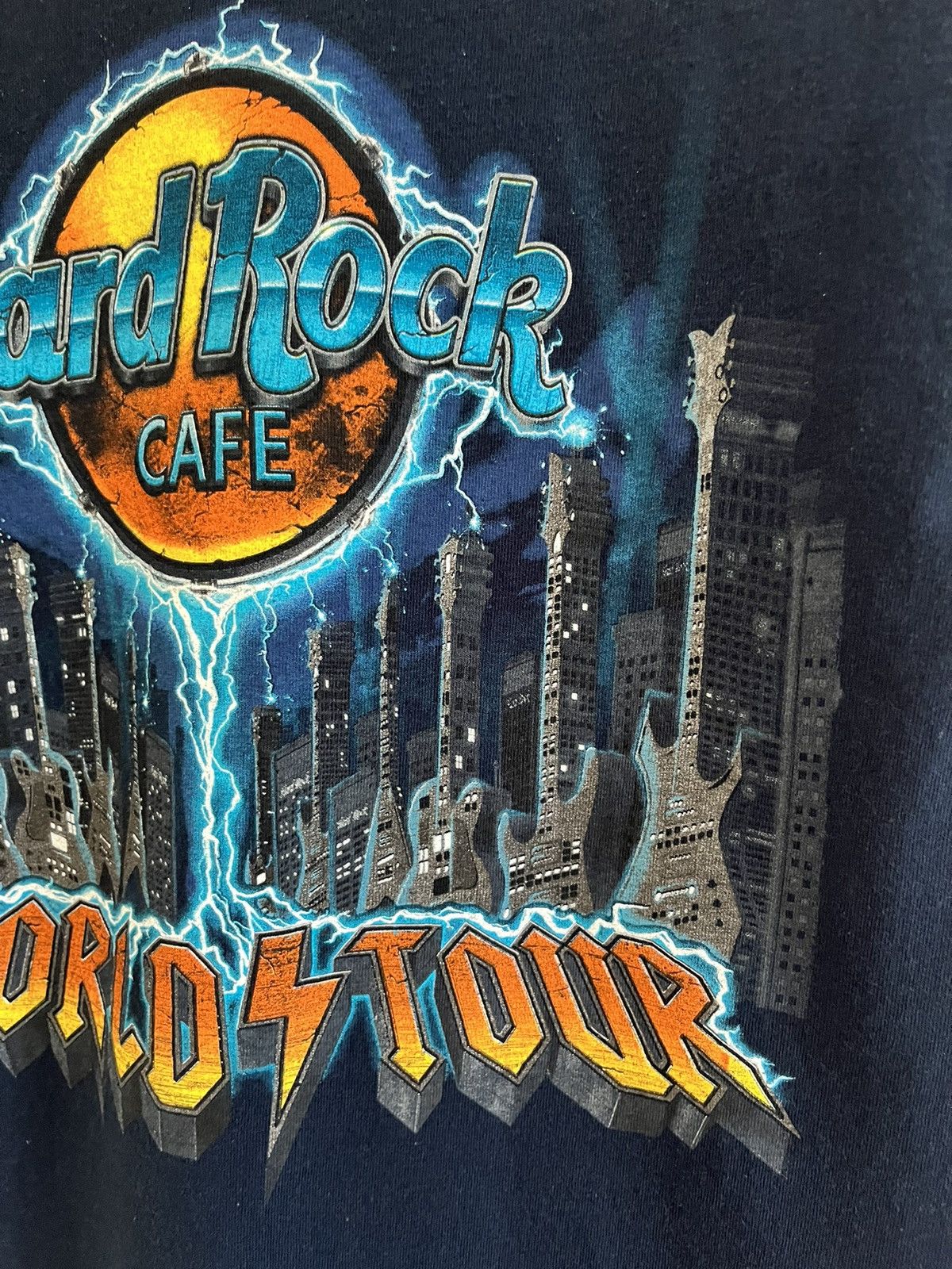 Hard Rock Cafe VINTAGE 00’S HARD ROCK CAFE WORLD TOUR T-SHIRT Size US S / EU 44-46 / 1 - 4 Thumbnail