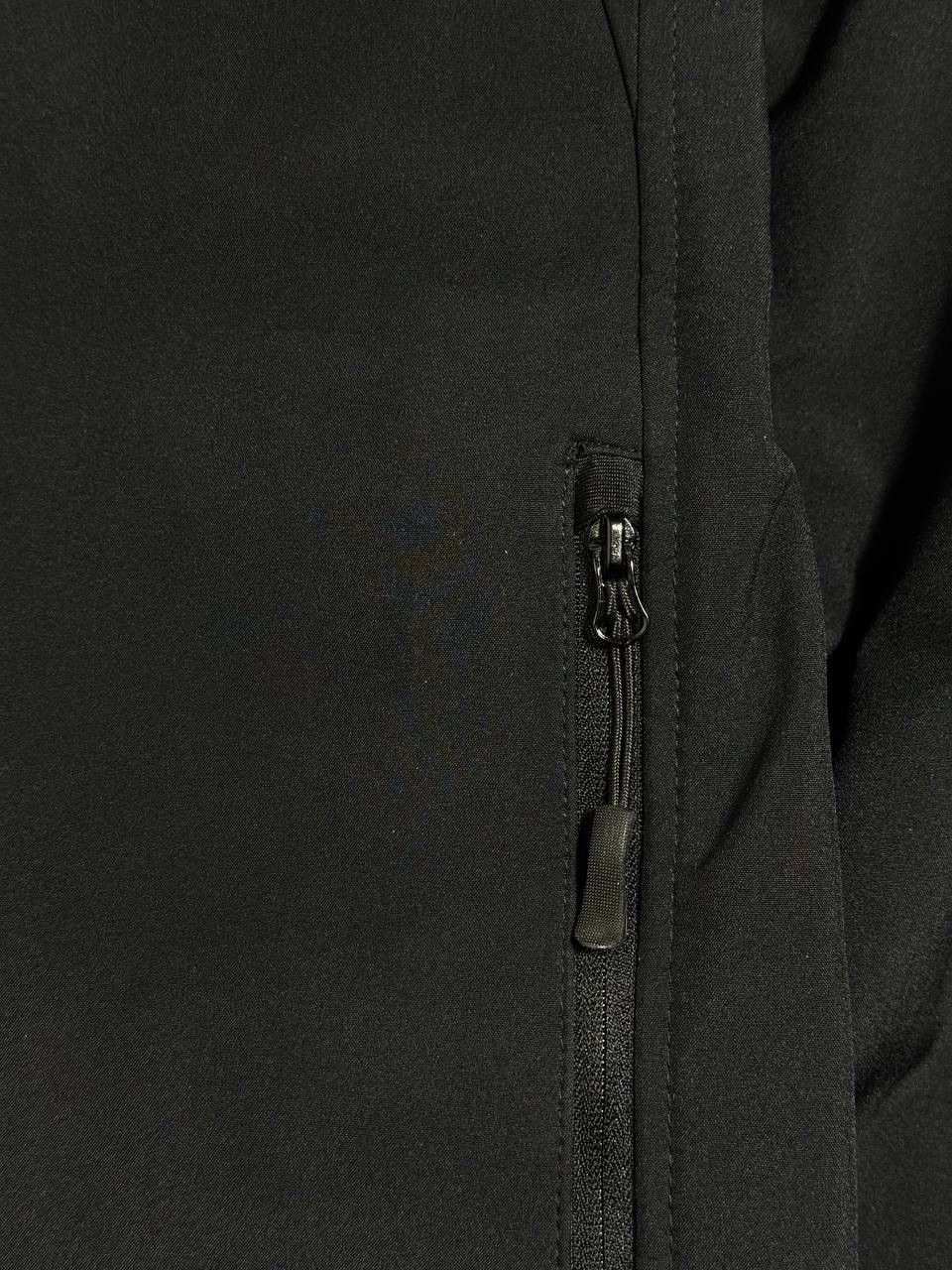 Russell Athletic Russell Athletic Audi Stockport Softshell Jacket Mens Size M Size US M / EU 48-50 / 2 - 3 Thumbnail