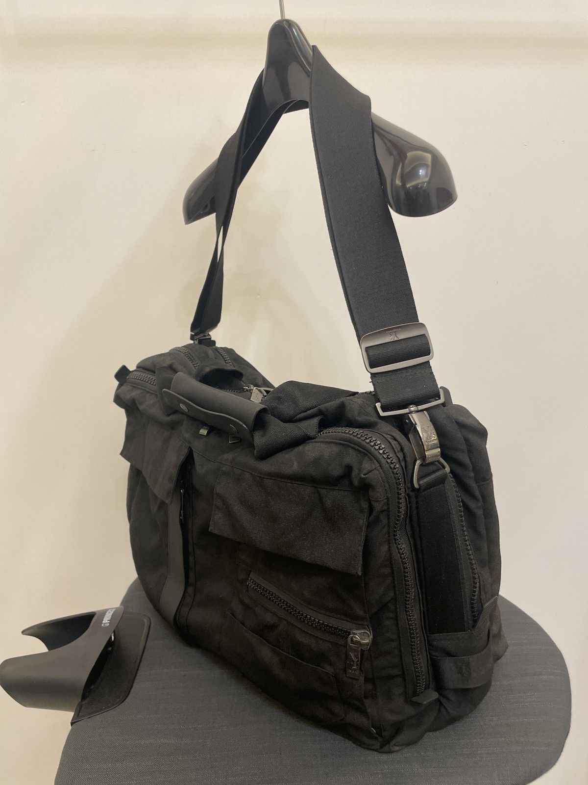 Mandarina Duck × Y