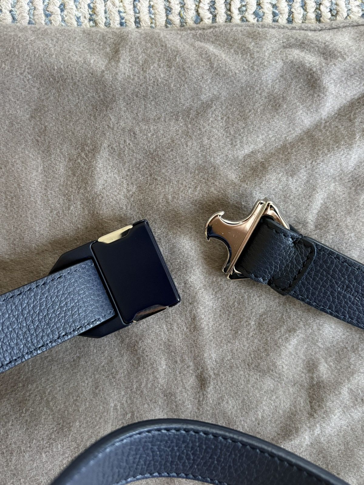 Dior Navy Grained Leather Buckle Belt Size 32 - 6 Thumbnail