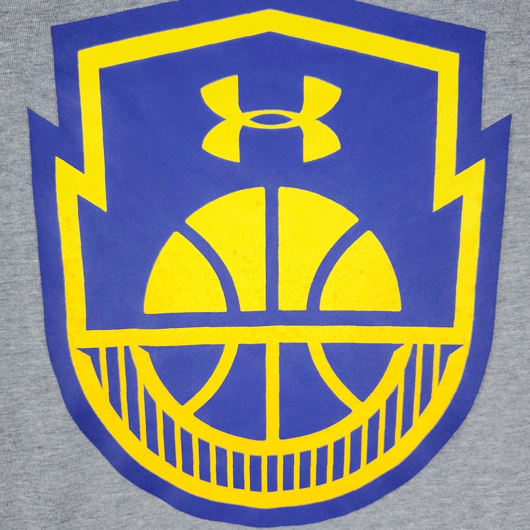 Under Armour Under Armour UA Basketball Graphic T-Shirt Adult Small Gray 90s Mens Size US S / EU 44-46 / 1 - 2 Thumbnail