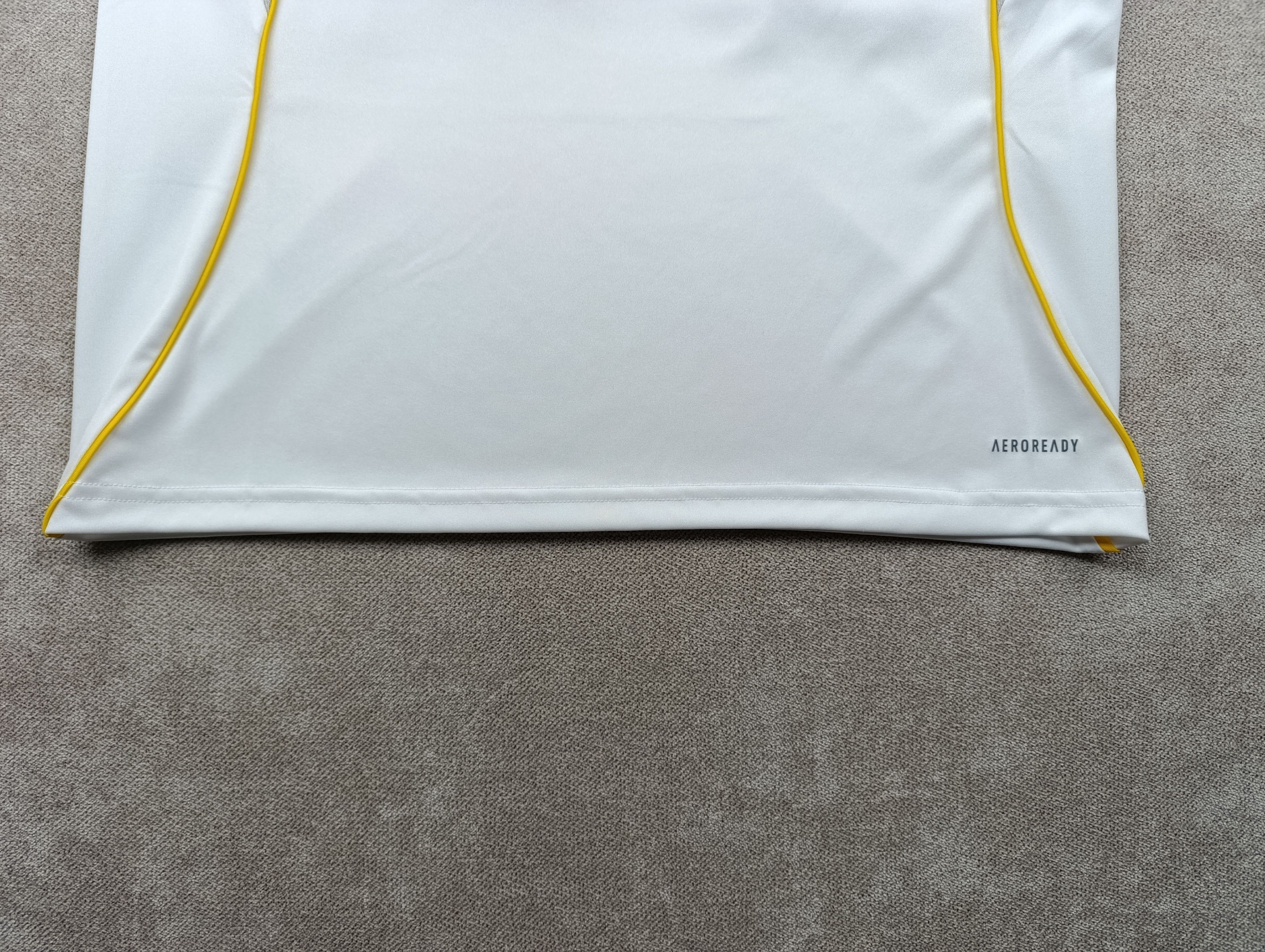 Adidas Adidas #10 MBAPPE Real Madrid 25/26 Home Jersey White Size US S / EU 44-46 / 1 - 4 Thumbnail