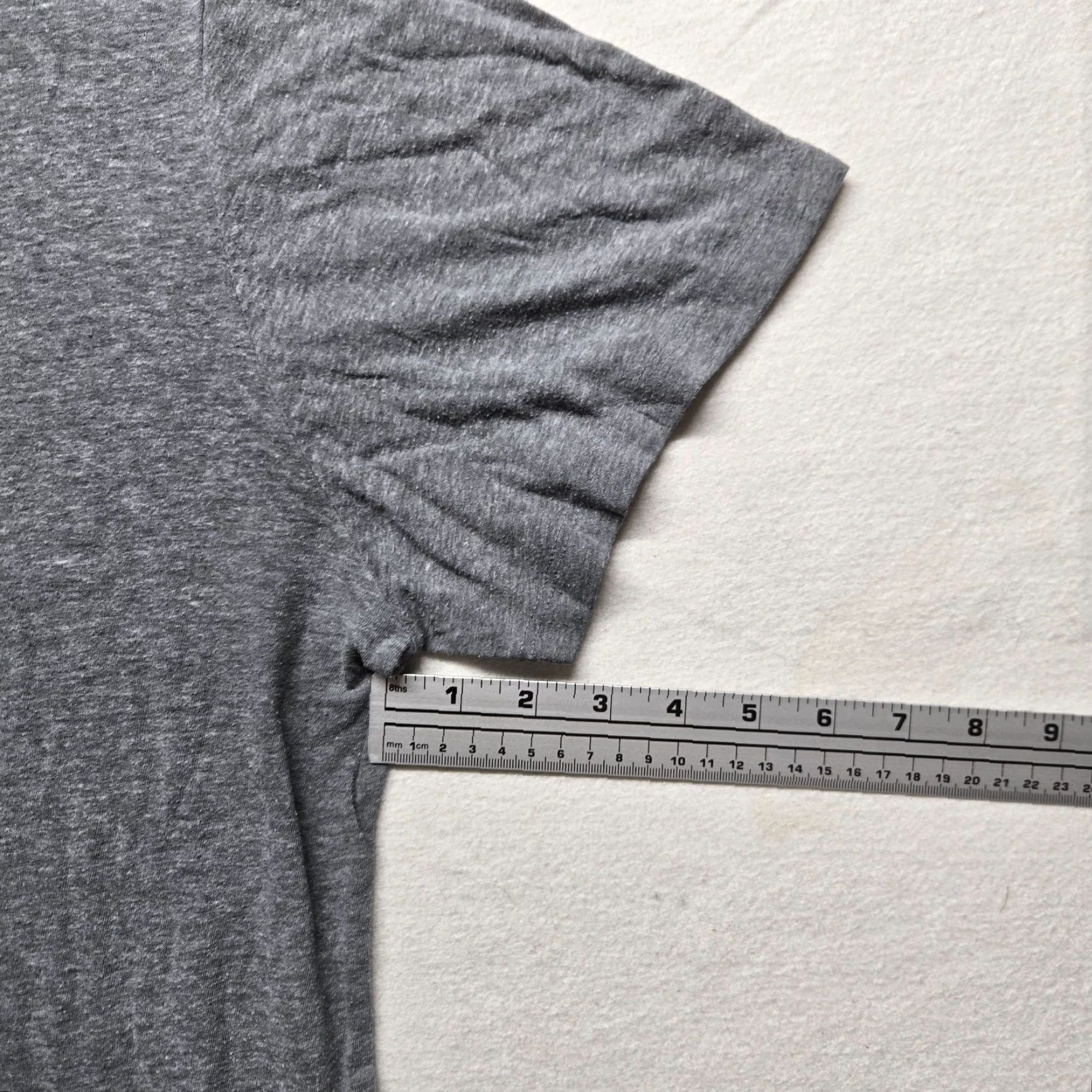 Old Navy VINTAGE Old Navy Men's T-Shirt Short Sleeve Casual Funny Dad Gift 2XL Gray All Seasons Size US XXL / EU 58 / 5 - 5 Thumbnail