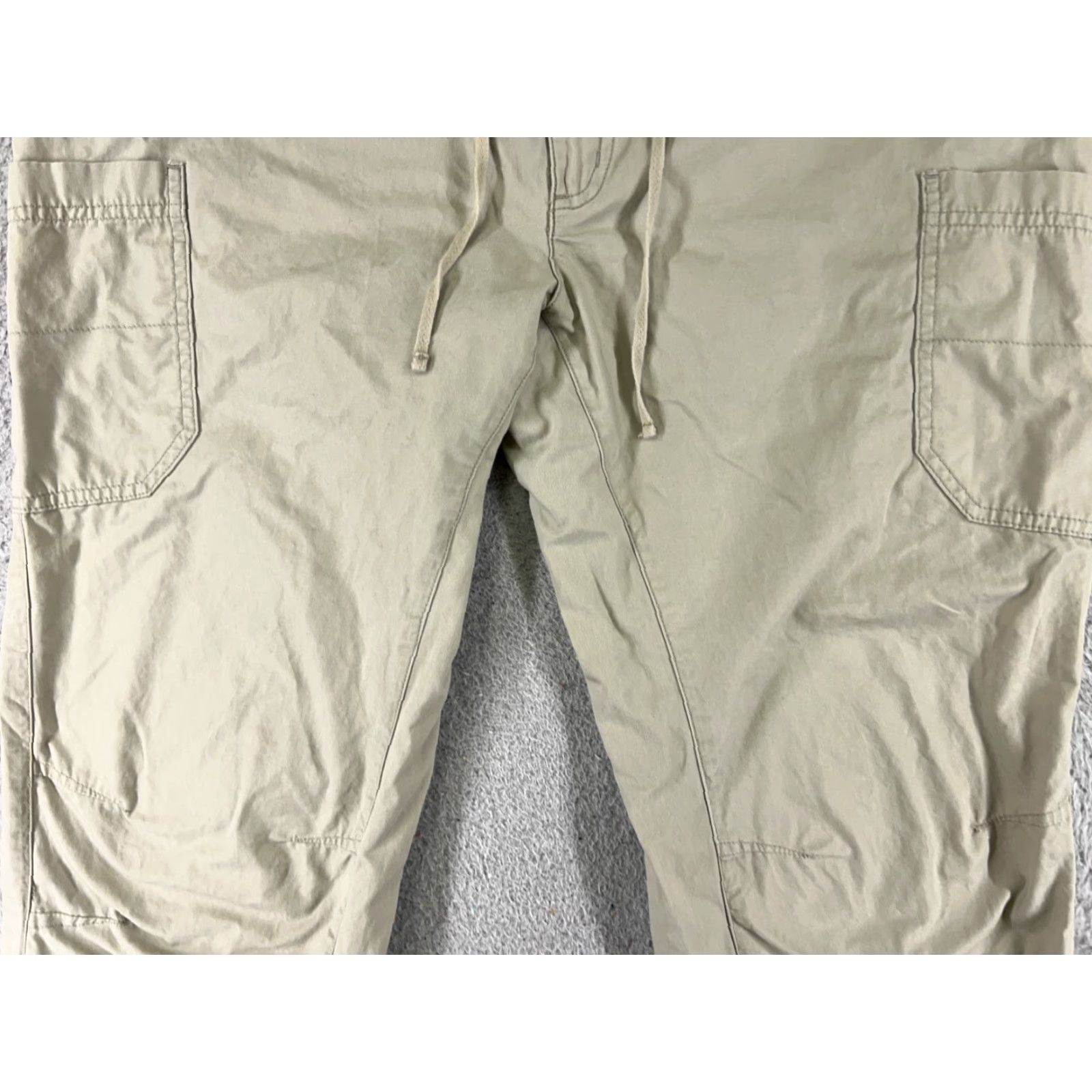 Patagonia Patagonia Pants Women 14 Beige Mandala Capris 100% Cotton Cargo Drawstring 34x21 Capris Womens 14 Beige Mandala 100% Cotton Patagonia Pants Size 36" / US 14 / IT 50 - 3 Thumbnail