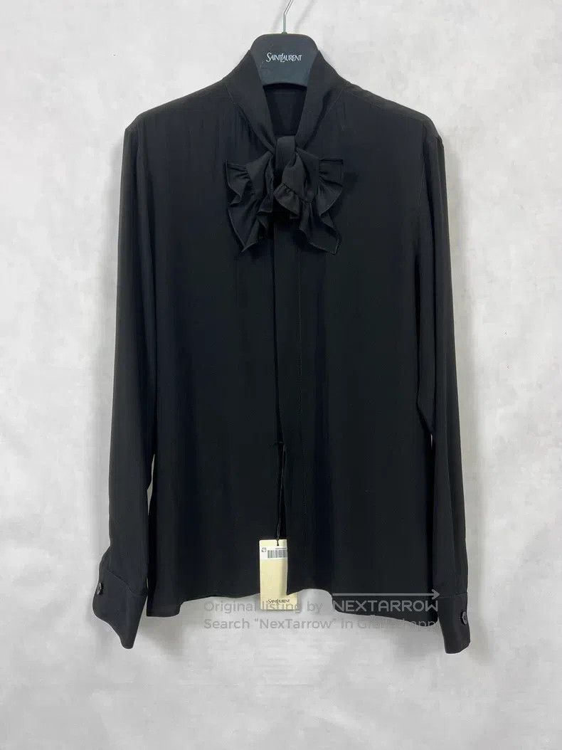 Saint Laurent Paris Saint Laurent Paris size 37 Black silk shirt with satin ri Size US S / EU 44-46 / 1 - 1 Thumbnail