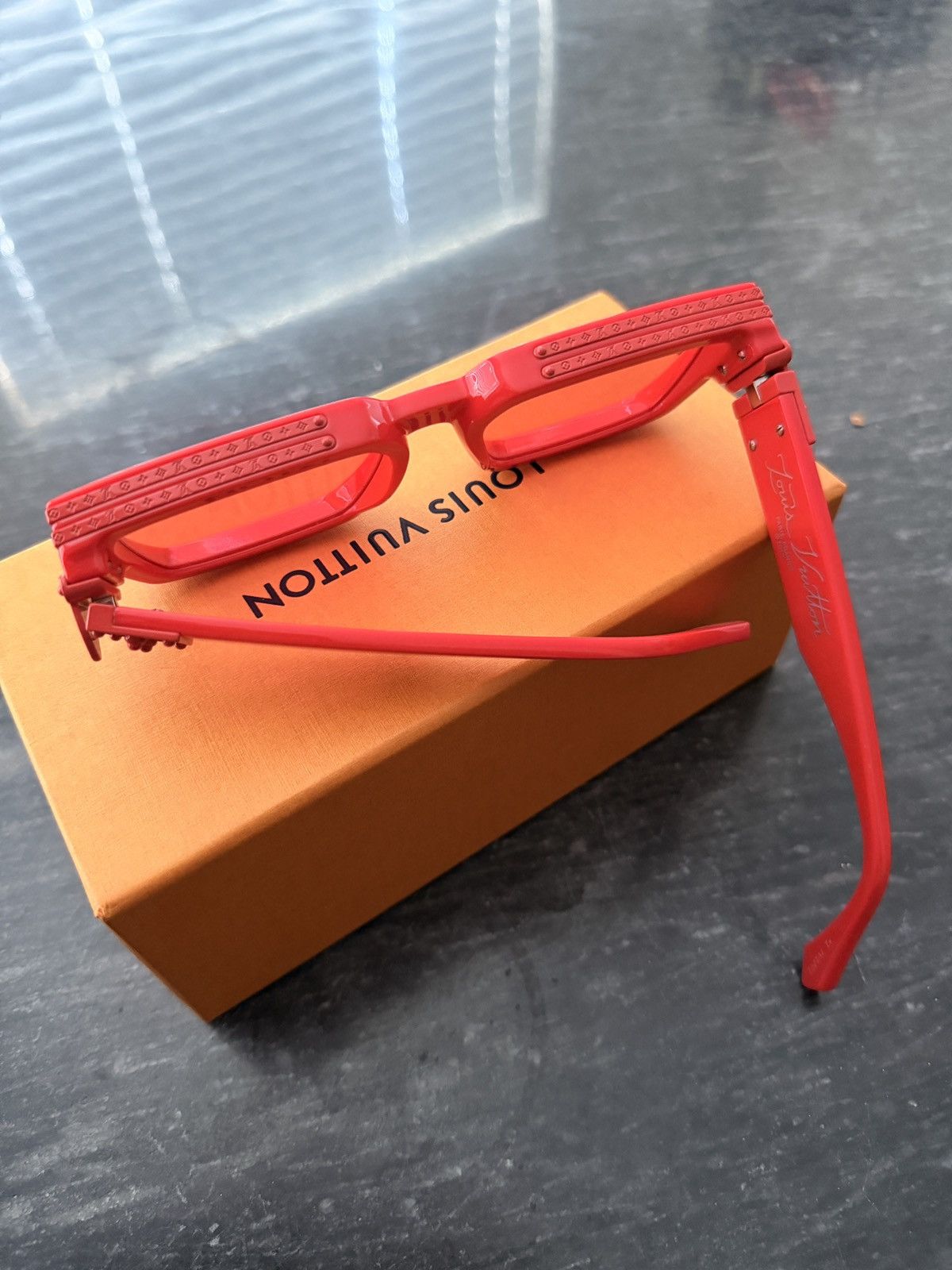 Louis Vuitton Louis Vuitton full red millionaires sunglasses E Size ONE SIZE - 4 Thumbnail