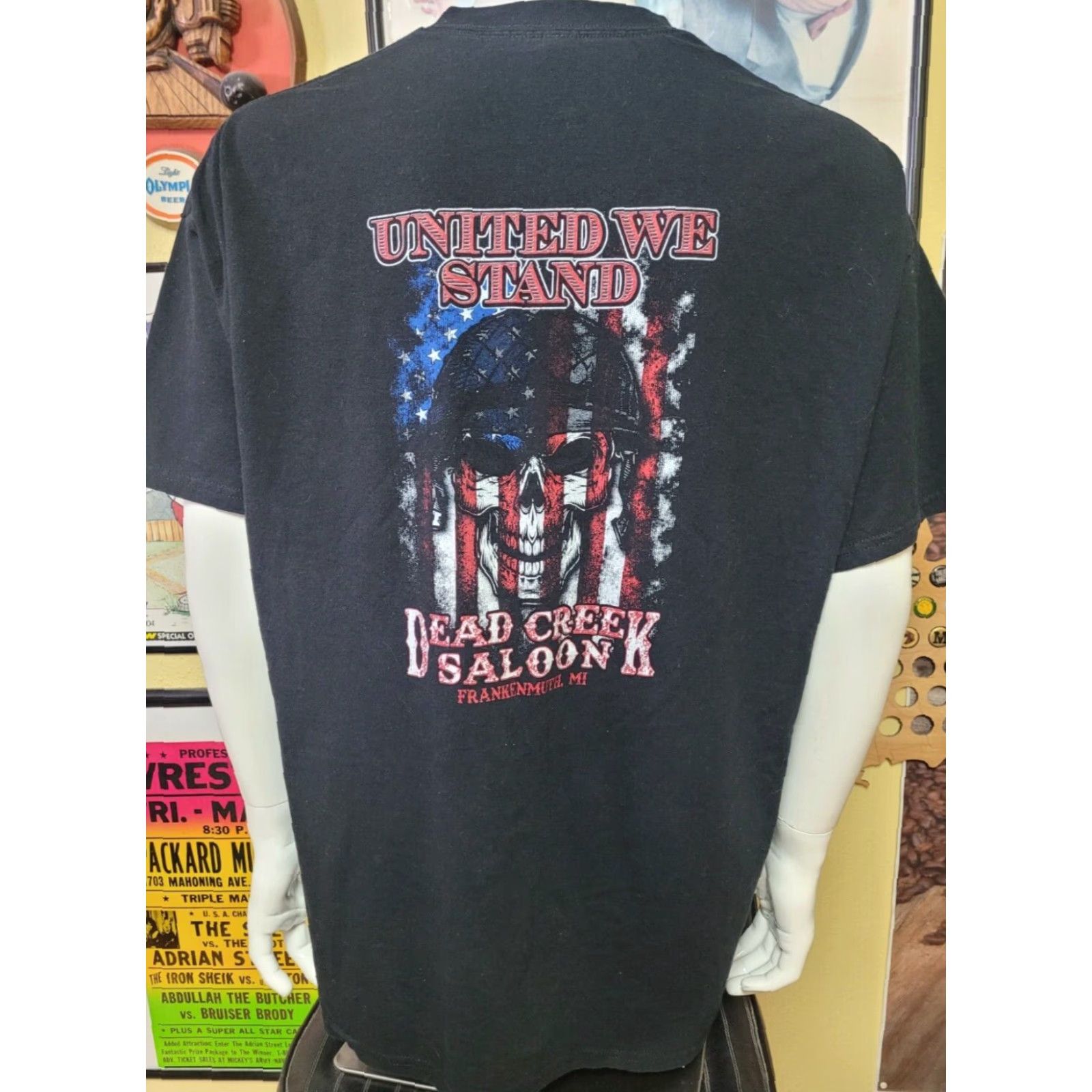 Gildan VINTAGE Dead Creek Saloon T Shirt 2XL Black USA Men Shirts Short Sleeve Crew Neck Gildan Size US XXL / EU 58 / 5 - 3 Thumbnail