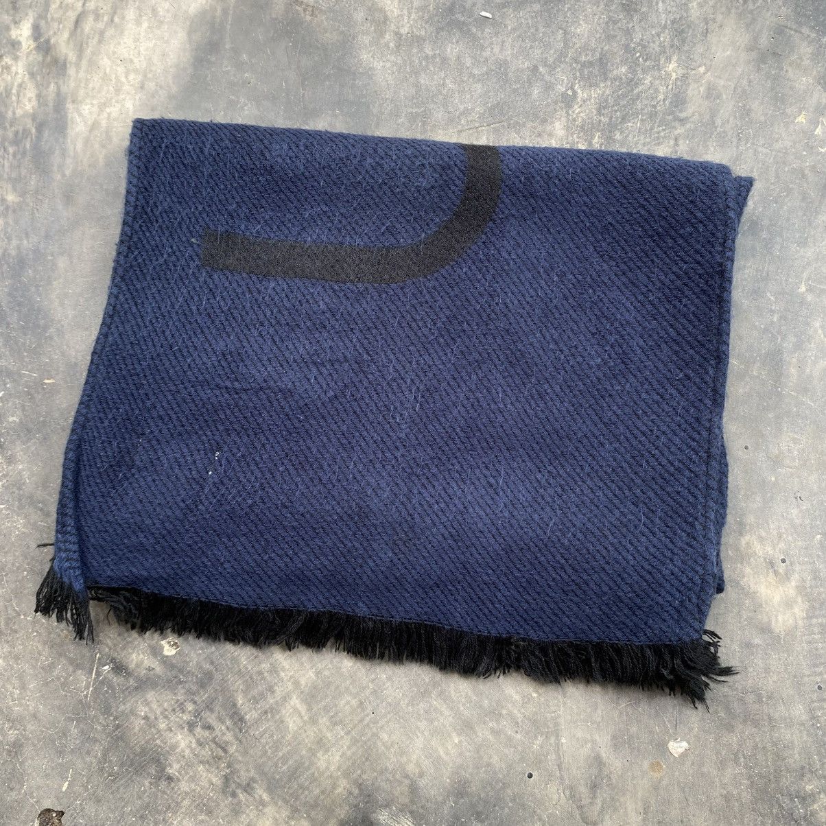 Calvin Klein Calvin Klein Navy & Black Logo Fringe Scarf Size ONE SIZE - 10 Thumbnail