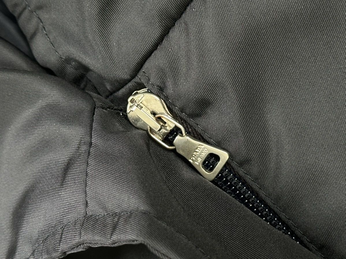 Prada Prada - Mac Zip-Up Nylon Coat - Emblem Logo With Neck Strap Size US M / EU 48-50 / 2 - 20 Thumbnail