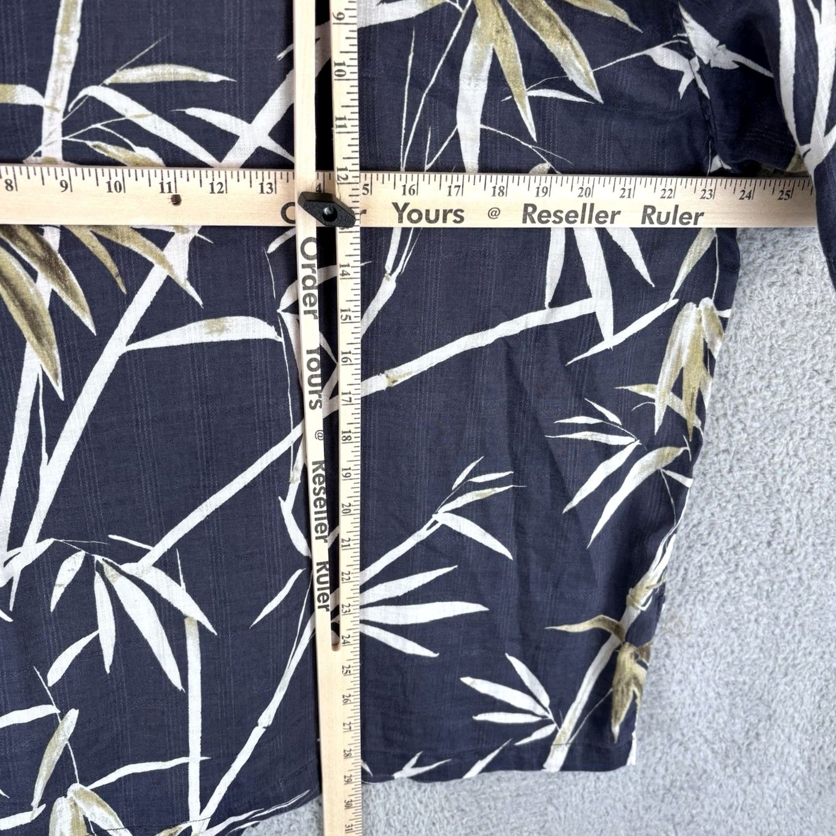 Tommy Bahama Tommy Bahama Shirt Mens Large 100% Linen Grass Graphic Print Beach Short Sleeve Blue Hawaiian Beach NM Size US L / EU 52-54 / 3 - 5 Thumbnail