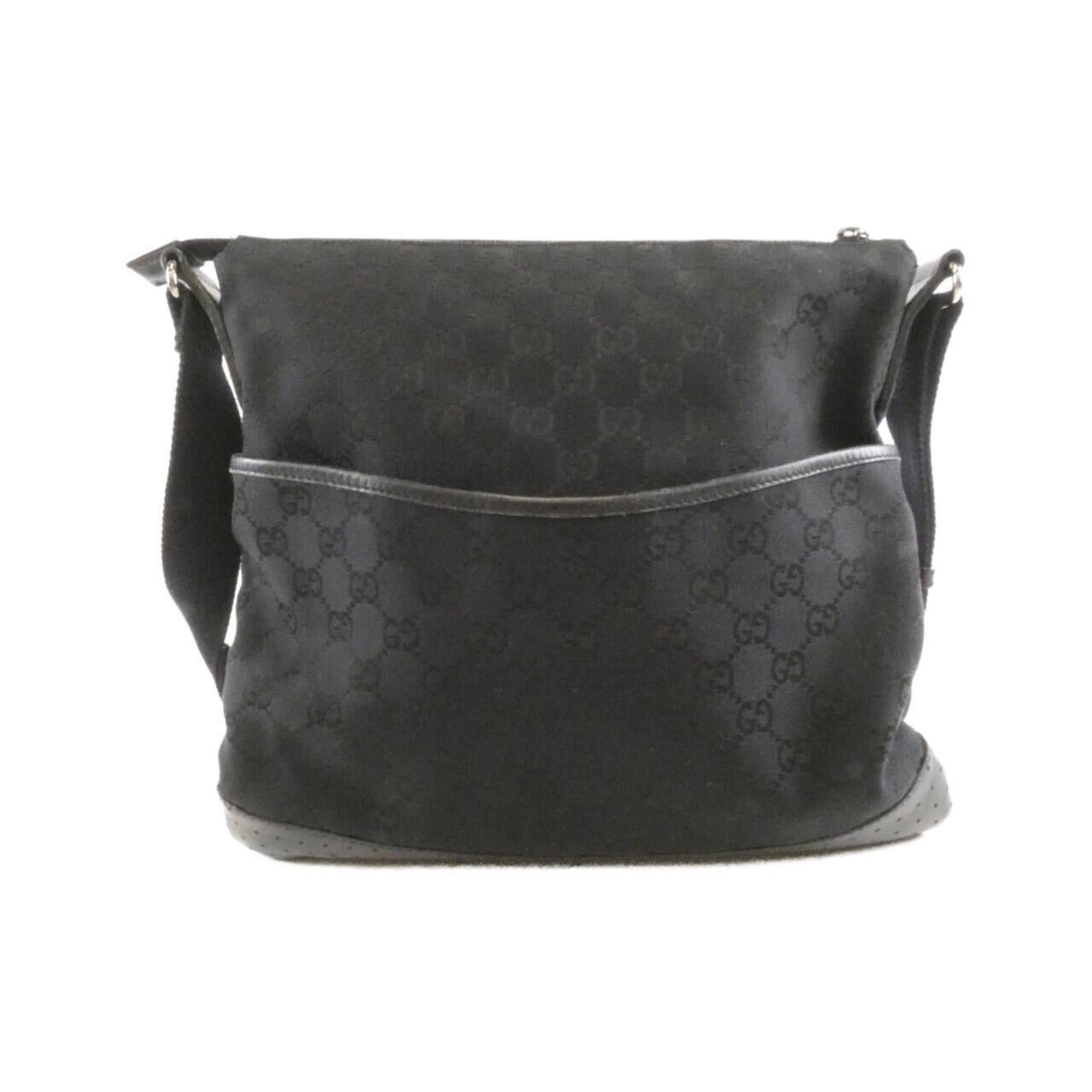 Gucci Gucci 145857 FW99R Shoulder Bag Size ONE SIZE - 1 Thumbnail
