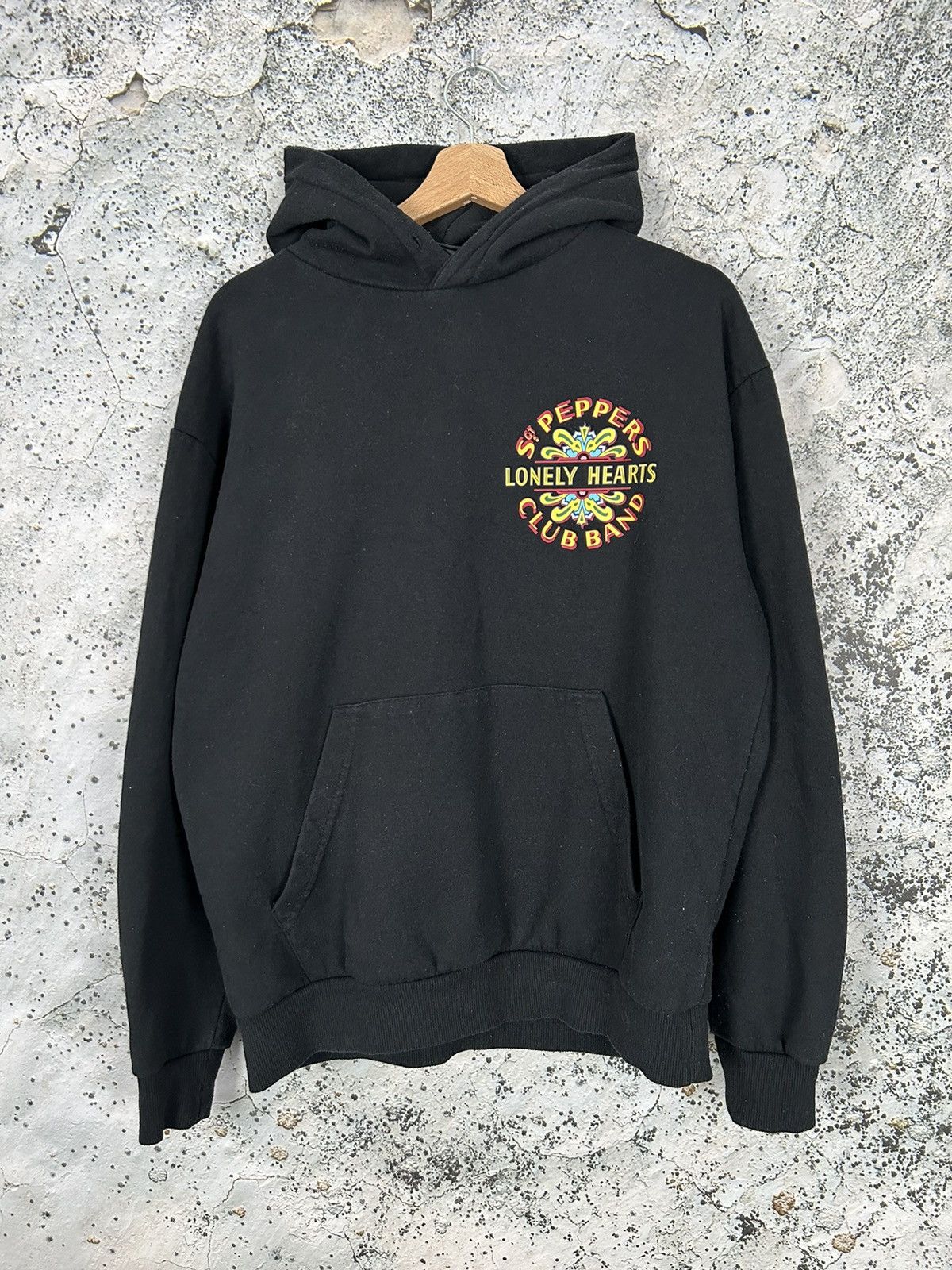 Band Tees The Beatles Lonely Hearts Rock Band Hoodie Y2K 00s Size US M / EU 48-50 / 2 - 3 Thumbnail