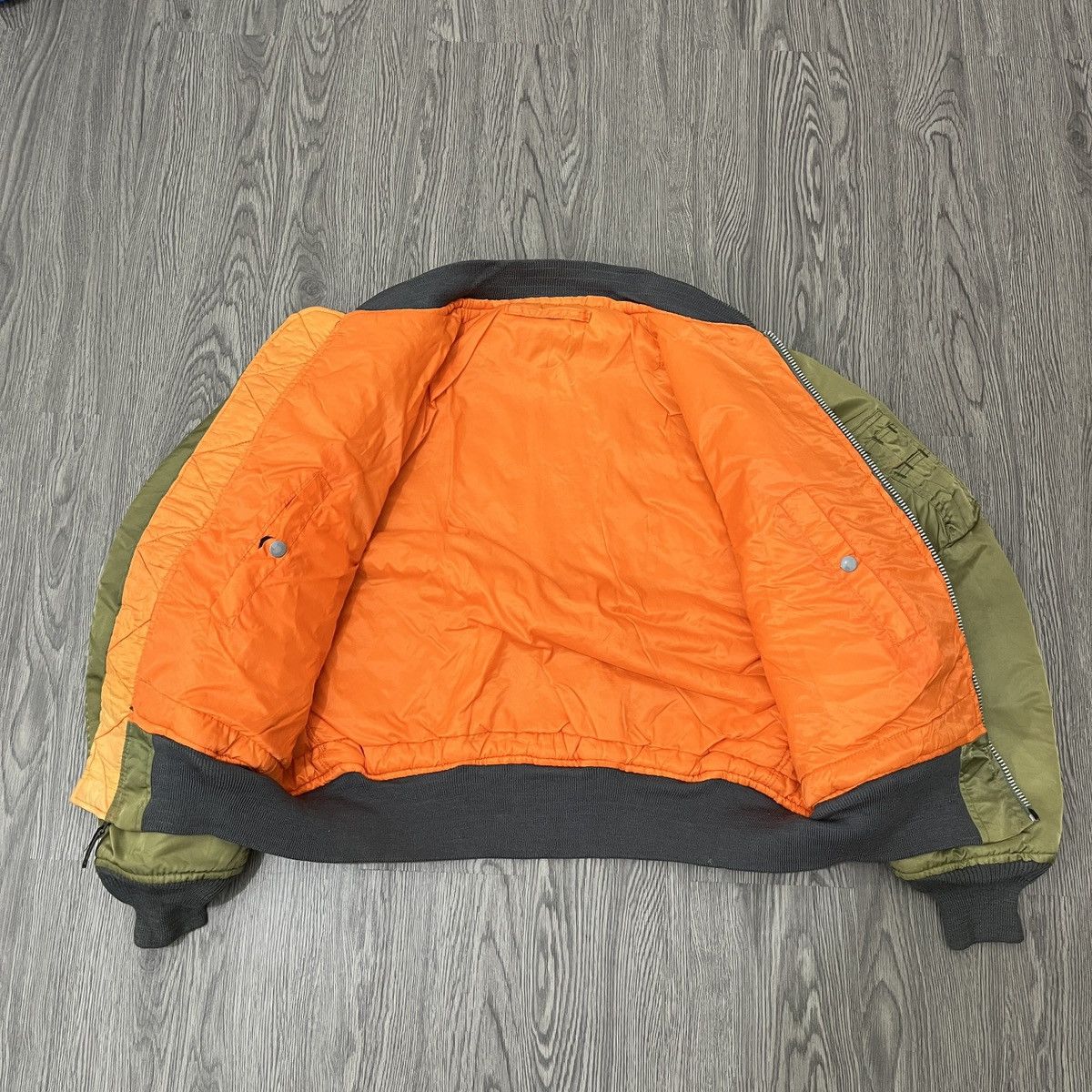 Alpha Industries Crazy Sunfaded Greenbrier Ind Ma-1 Fly Bomber Jacket Size US M / EU 48-50 / 2 - 11 Thumbnail
