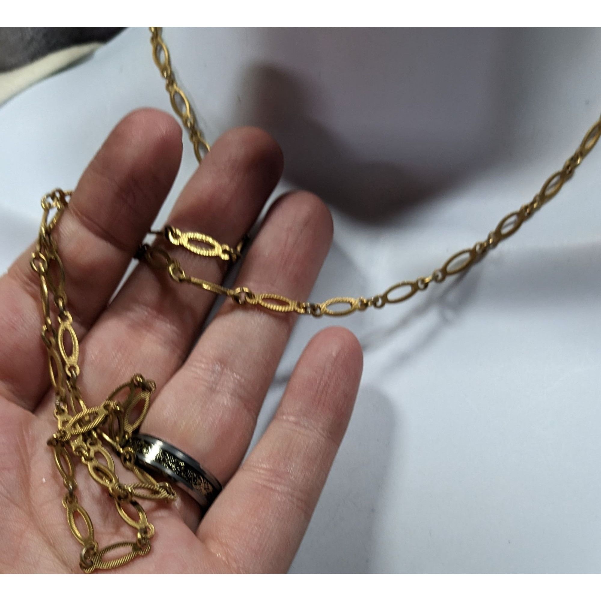 Other Vintage Textured Gold Tone Oblong Link Chain Necklace Size ONE SIZE - 3 Thumbnail