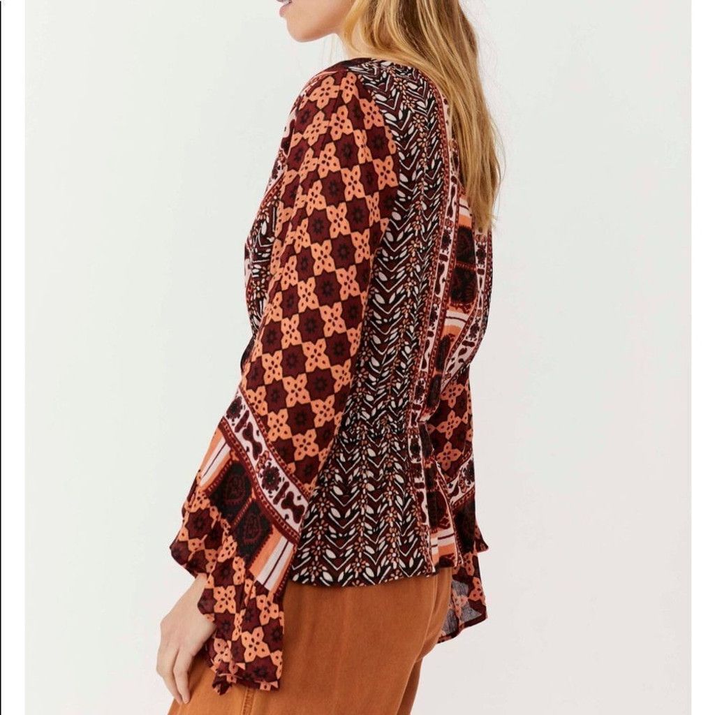Free People NEW Free People Rosalie Coral Print Wrap Blouse Size XS Size XS / US 0-2 / IT 36-38 - 3 Thumbnail