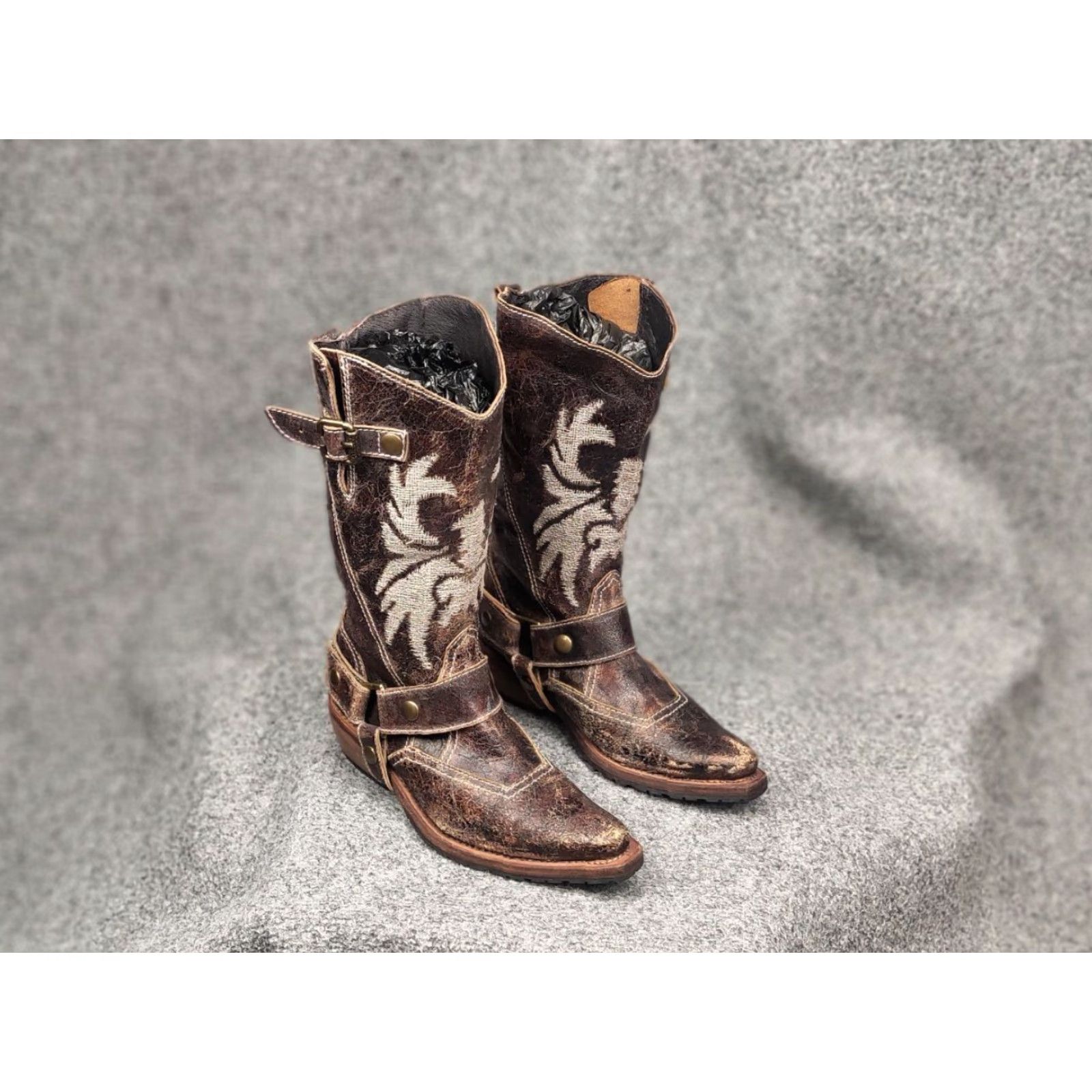 Vintage VINTAGE Sancho Boots Barbados Leather Embroidered Logo Buckle Boot Women 6 Brown 90s Size US 6 / IT 36 - 5 Thumbnail