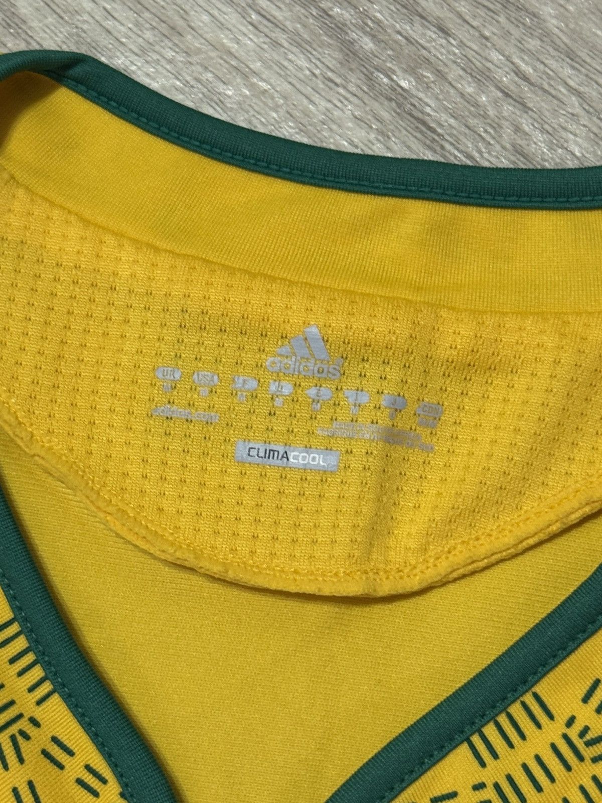Adidas 🔷Vintage Adidas South Africa 2010/11 Soccer jersey🔷 Size US M / EU 48-50 / 2 - 6 Thumbnail