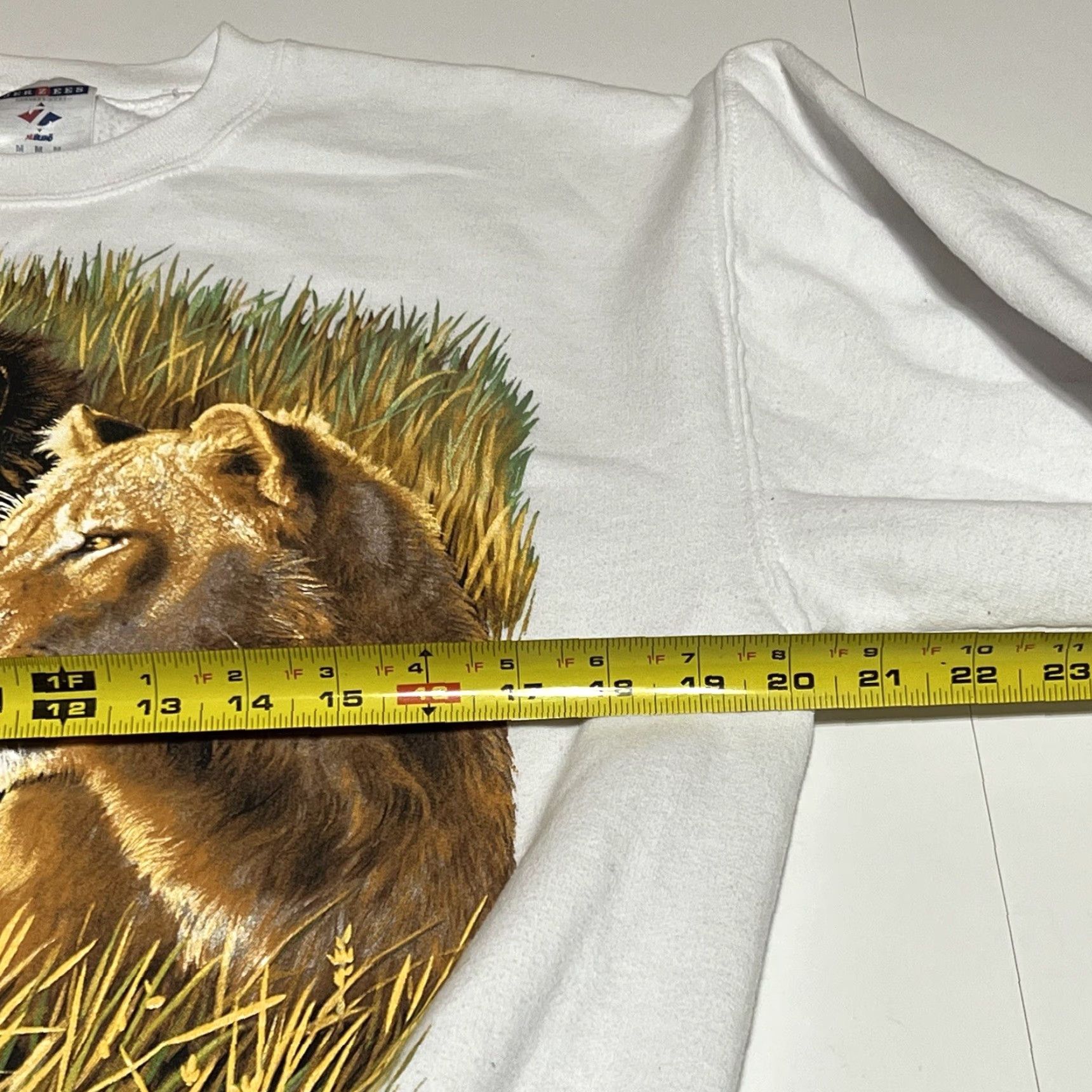 Jerzees Jerzees Lion Couple Crew Neck Sweatshirt NuBlend Medium White Unisex Adults Size US M / EU 48-50 / 2 - 5 Thumbnail
