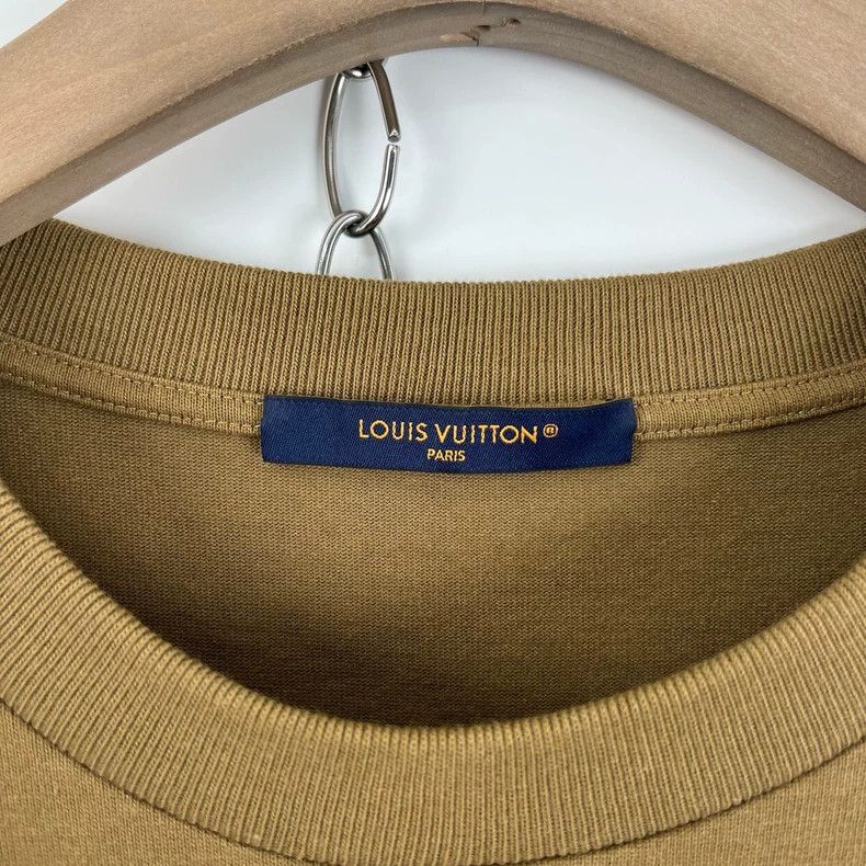 Louis Vuitton Louis Vuitton Brown knotted monogram logo short sleeve Size US XXL / EU 58 / 5 - 4 Thumbnail