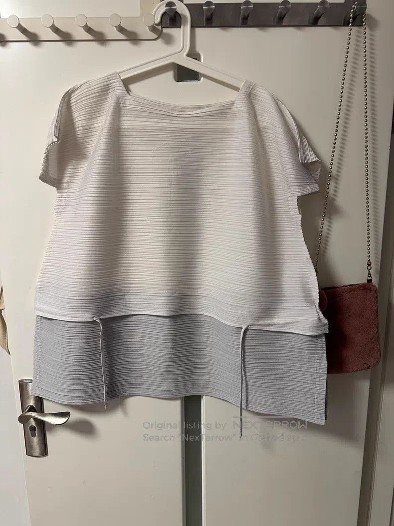 Issey Miyake Issey Miyake White Short-Sleeve T-Shirt Size M / US 6-8 / IT 42-44 - 2 Thumbnail