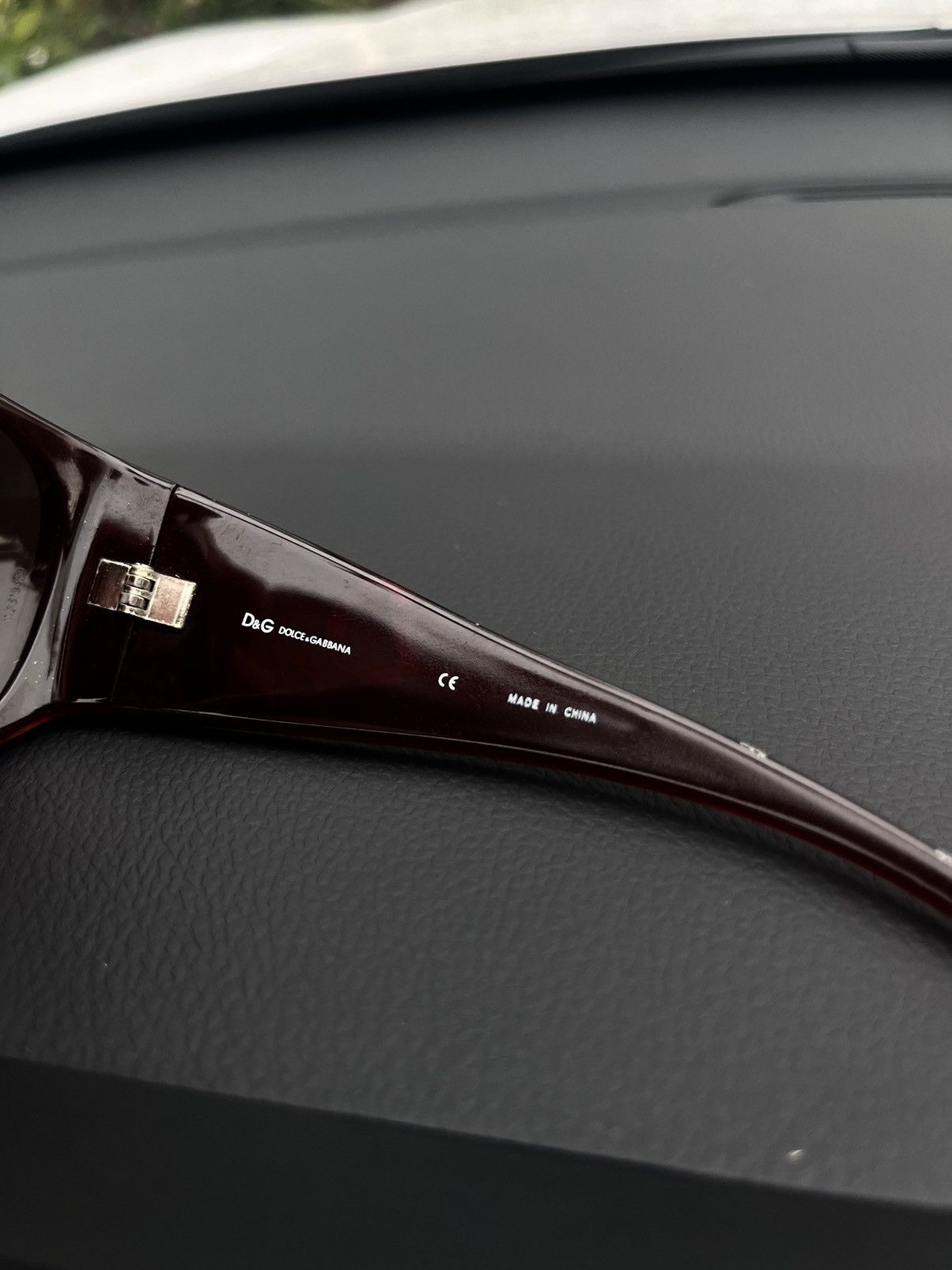 Dolce & Gabbana 2000s Dolce & Gabbana Sunglasses Size 32 - 4 Thumbnail