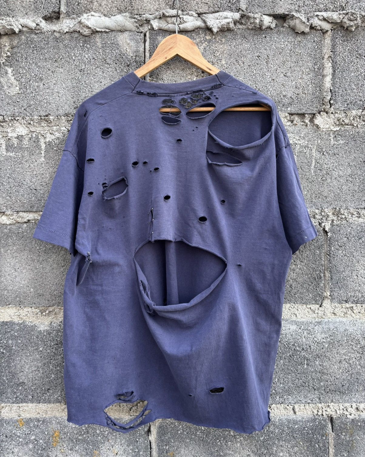 Vintage Thrashed Distressed Faded 90s T Shirt Navy ERD Grunge Size US XL / EU 56 / 4 - 1 Thumbnail