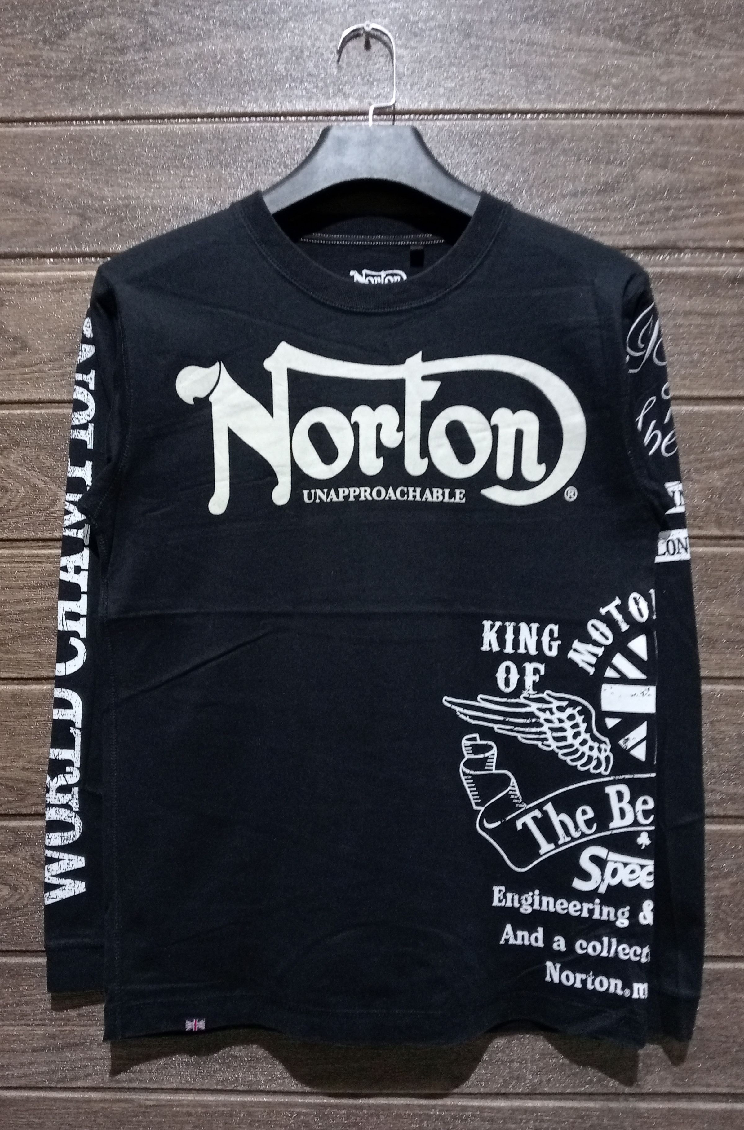 Norton Norton Motorcycles Long Sleeve Tshirt Size US L / EU 52-54 / 3 - 1 Thumbnail