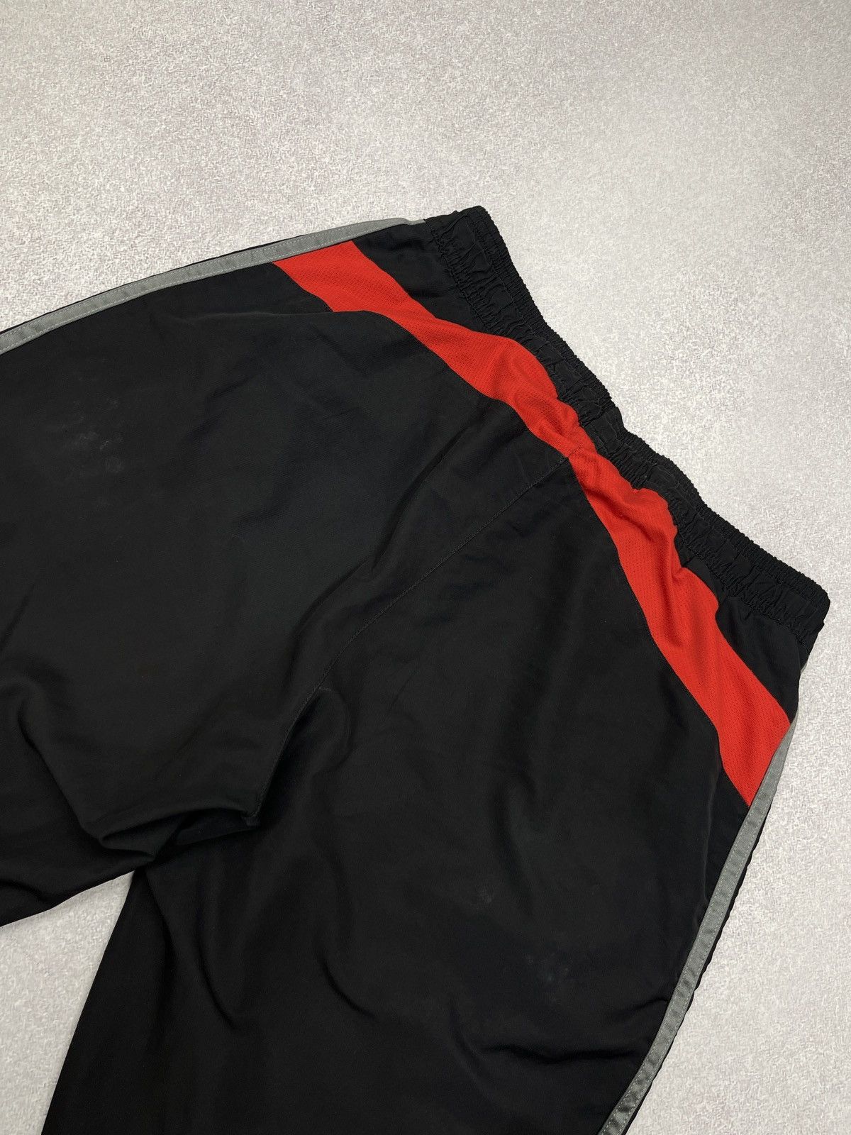 Adidas Vintage Adidas FC Bayern Champions League Sweatpants UEFA Size US 30 / EU 46 - 8 Thumbnail