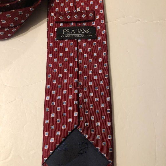 Jos. A. Bank JOS.A.BANK MEN'S NEW 100%SILK NECK TIE 3 1/2" X 59" Size ONE SIZE - 3 Thumbnail