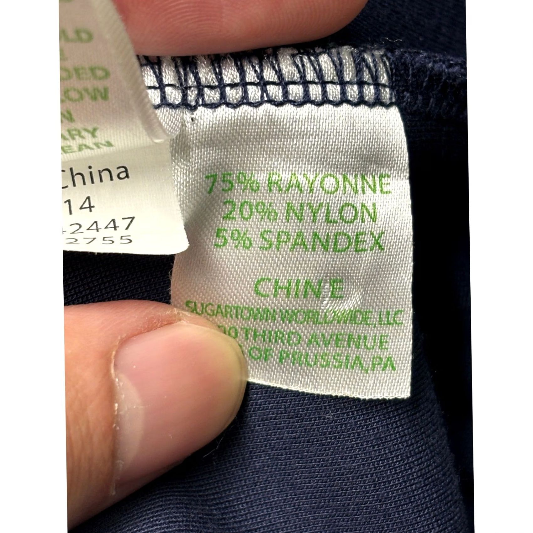 Lilly Pulitzer Lilly Pulitzer Blue Navy Knit Pants Flat Front Stretch Belted Elastic Waist Classic Fit L Women’s 32W 27Inseam Style 42447 Size 36" / US 14 / IT 50 - 3 Thumbnail