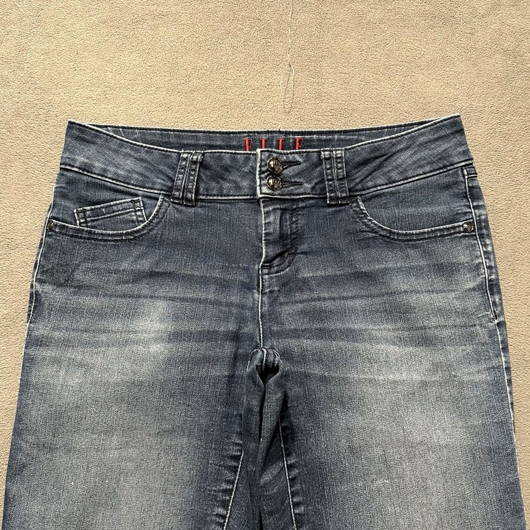 Vintage ELLE Jeans Womens Size 4 Blue Denim Straight Leg Faded Pocket Flap EUC Size 27" / US 4 / IT 40 - 3 Thumbnail