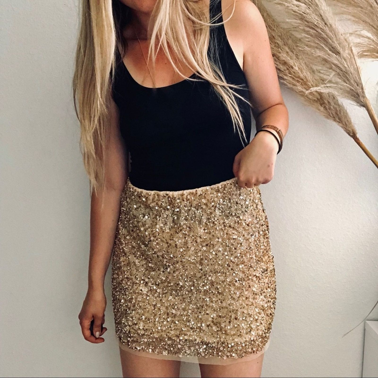 ZARA Gold Tan Cream Sequin Sparkle Beaded Mesh Mini Skirt