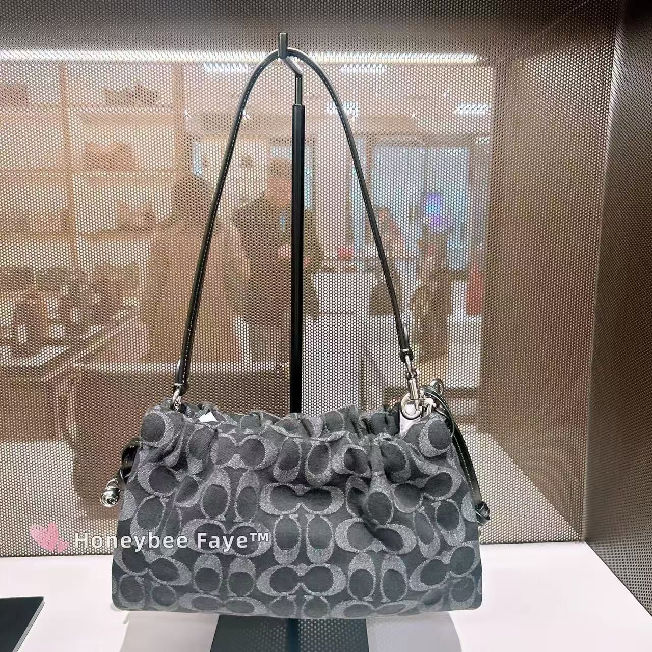 Coach Faye Shoulder Bag In Signature Denim CDB93 Size ONE SIZE - 4 Thumbnail