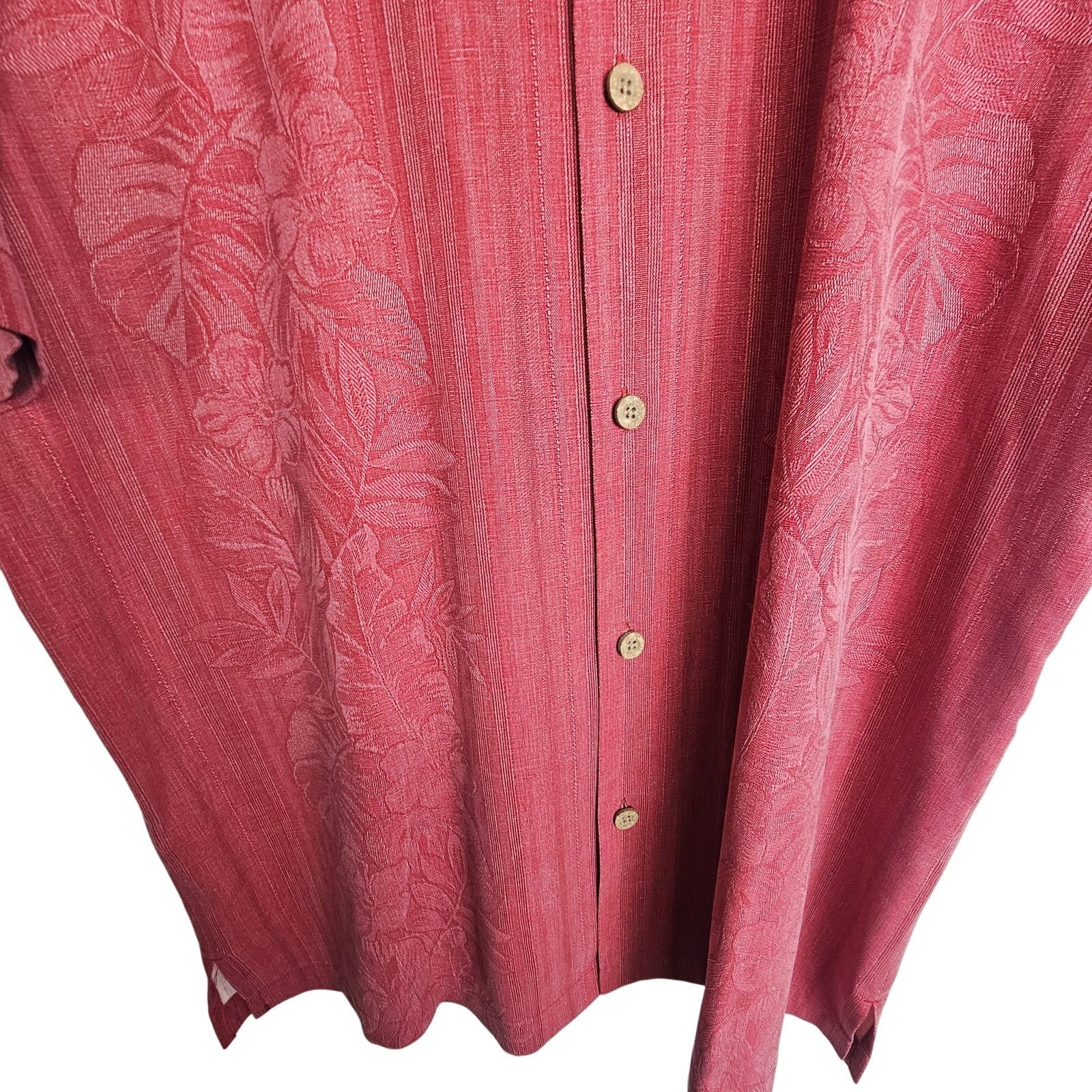 Tommy Bahama Tommy Bahama Silk Hawaiian Shirt L Floral Resortwear Beach Size US L / EU 52-54 / 3 - 3 Thumbnail