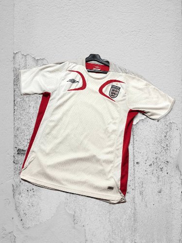 Umbro Umbro Jersey ENGLAND Size US M / EU 48-50 / 2 - 1 Thumbnail