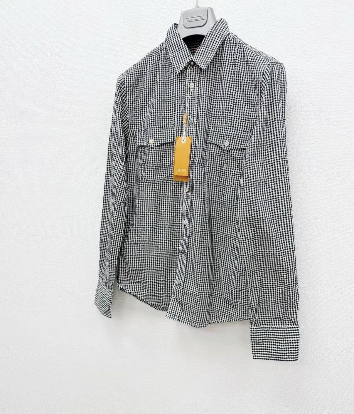 Hugo Boss BOSS 100% Cotton Long Sleeve Shirt J30 Size US S / EU 44-46 / 1 - 1 Thumbnail