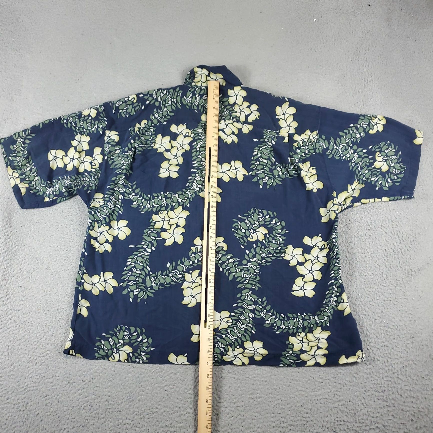 Tommy Bahama Tommy Bahama Shirt Mens XL Blue Aloha Camp Hawaiian Button Up Short Sleeve Size US XL / EU 56 / 4 - 7 Thumbnail
