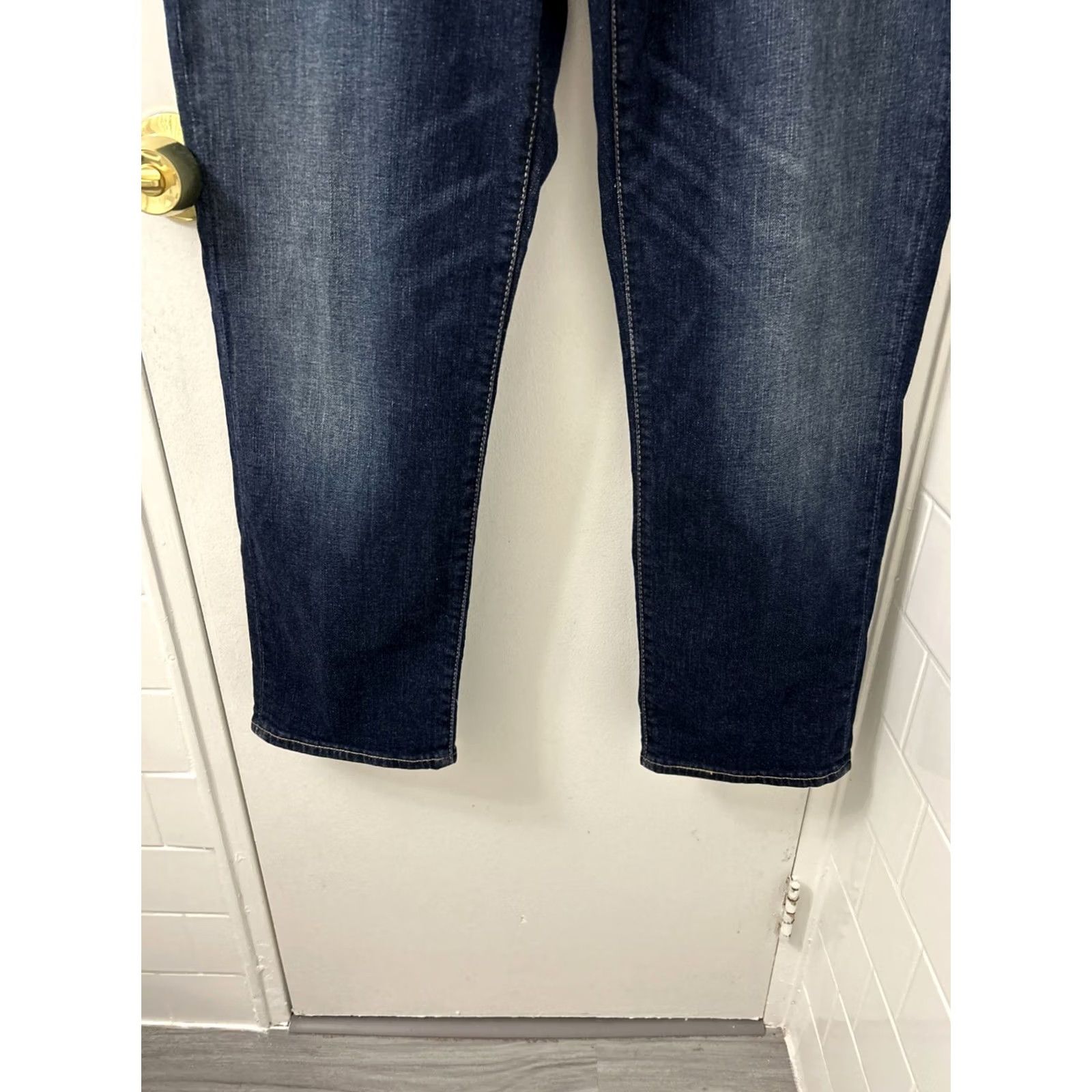 Levi's Levi's Premium Big E 541 Jeans Mens 38x29 Dark Blue Denim Athletic Straight Regular Size Size US 38 / EU 54 - 3 Thumbnail