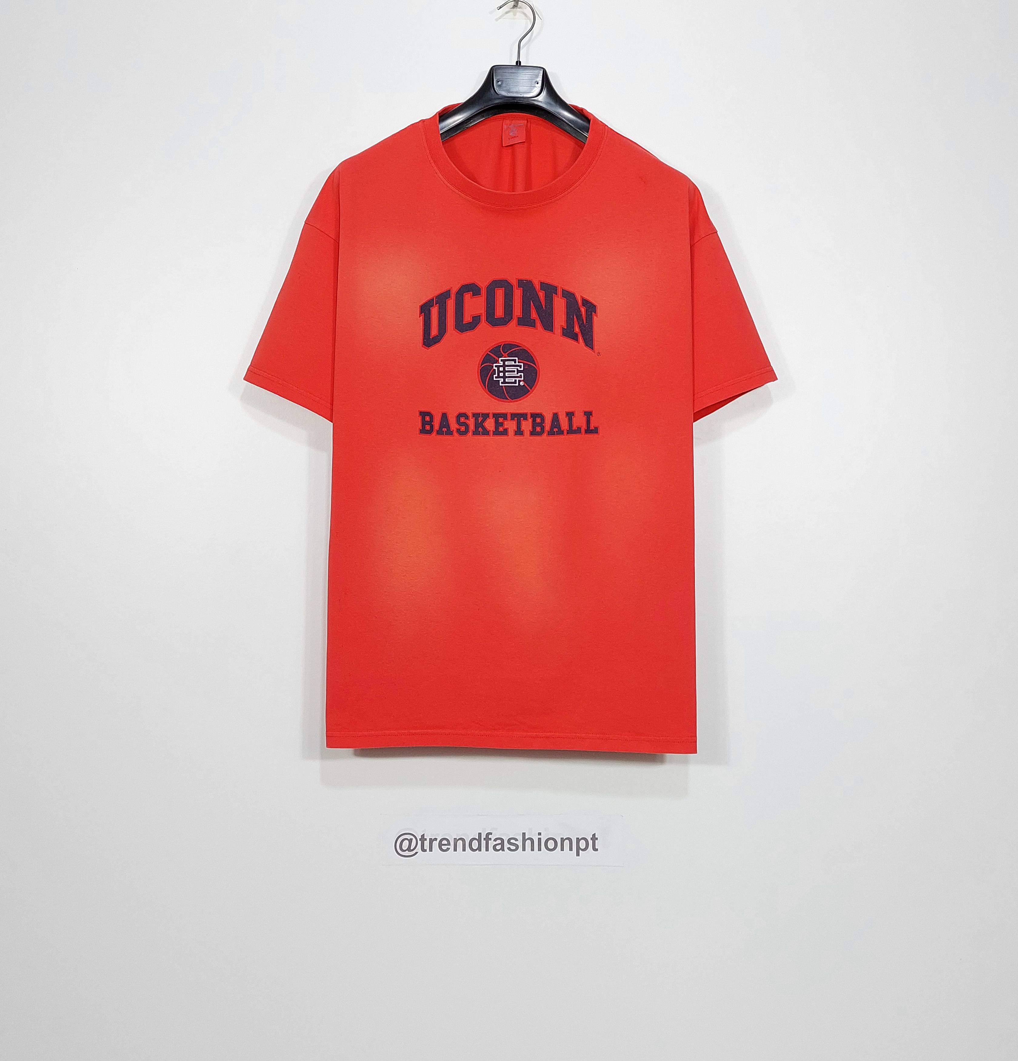 Eric Emanuel EE college UCONN tshirt - washed red XL Size US XL / EU 56 / 4 - 1 Thumbnail