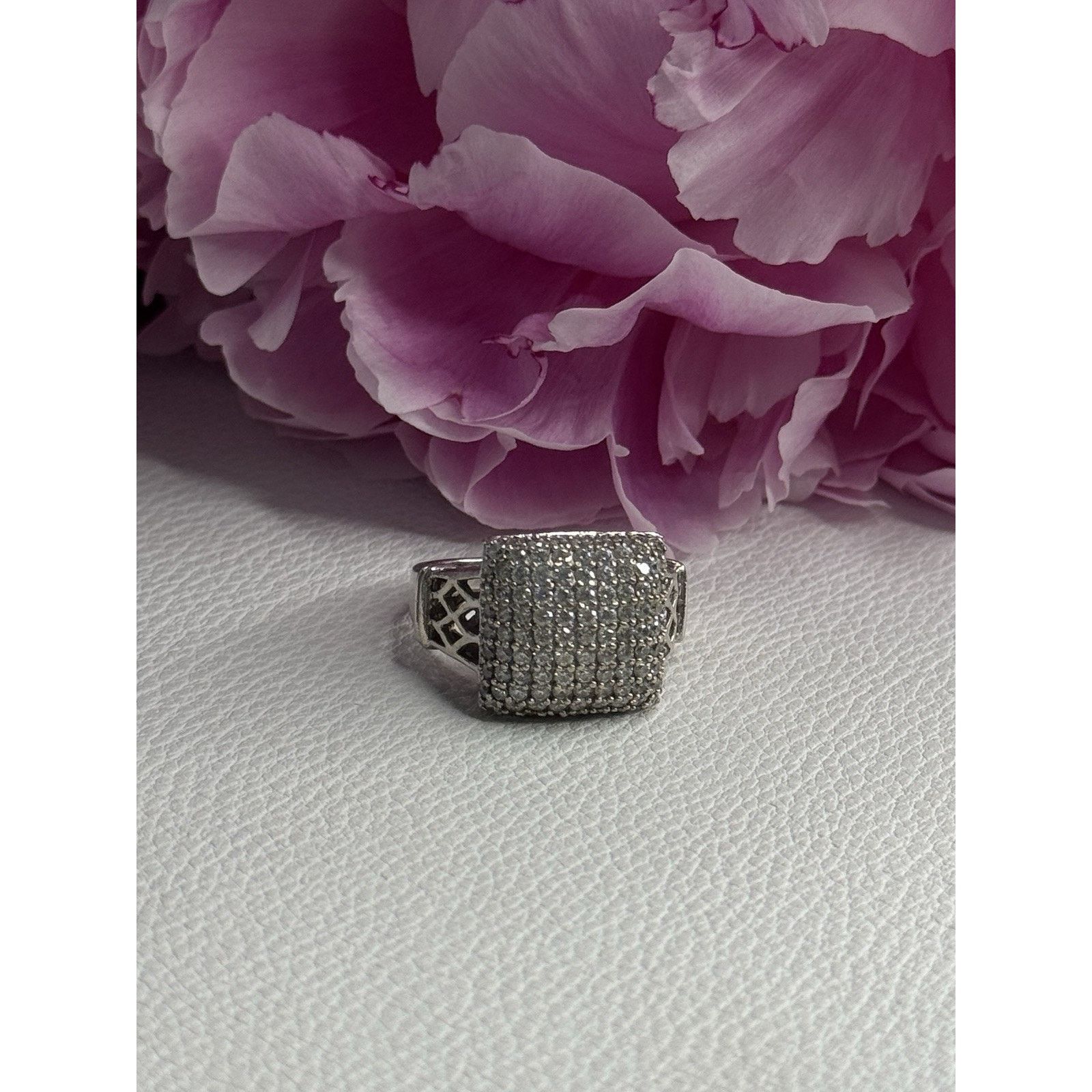 Jewelry 925 STERLING SILVER WHITE SAPPHIRE RING SIZE 7 Size ONE SIZE - 6 Thumbnail