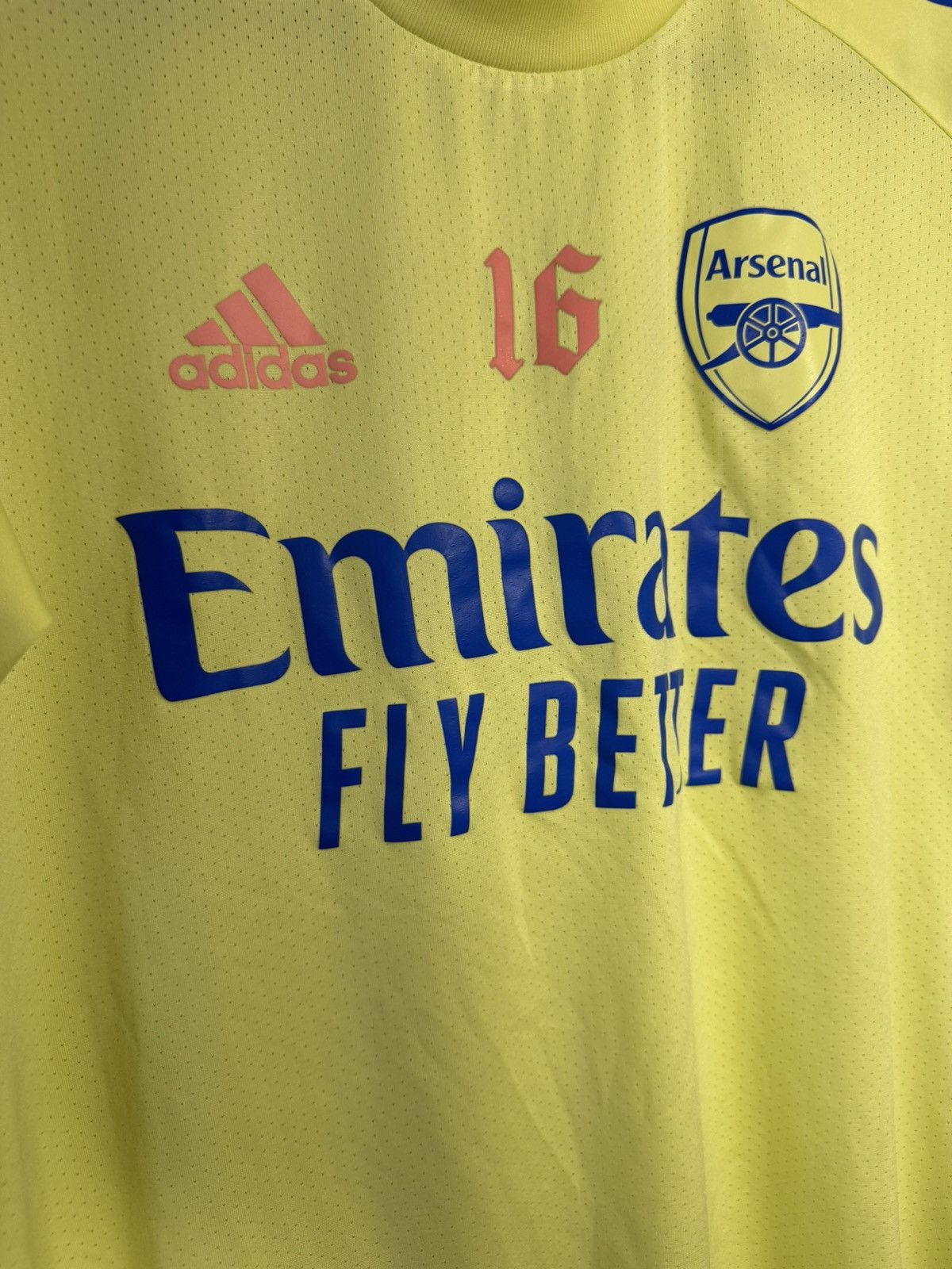 Adidas × Vintage Vintage Arsenal 2020 Adidas Pre match Jersey Blokcore S sz Size US S / EU 44-46 / 1 - 8 Thumbnail