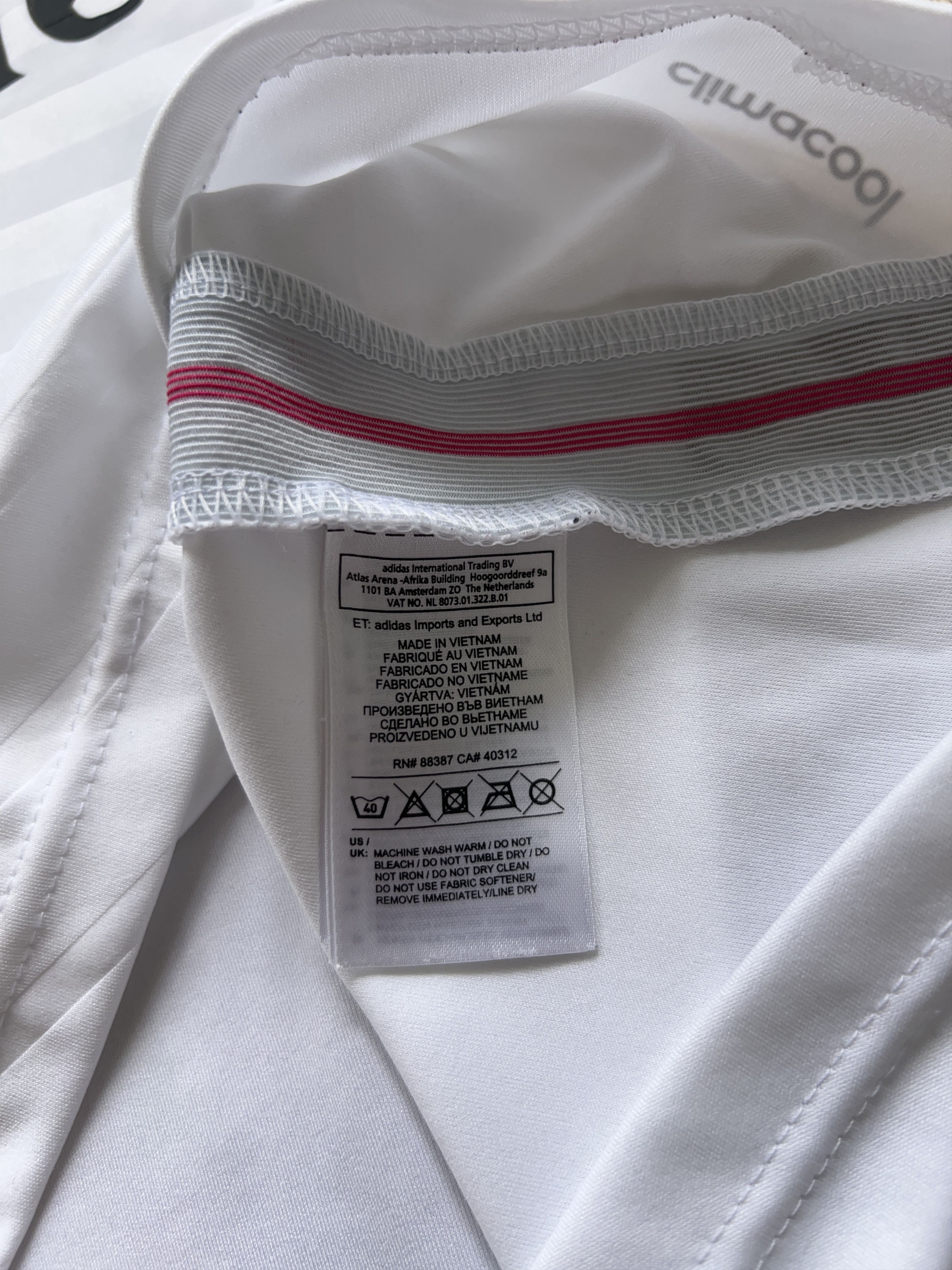 Adidas Womens 2014 2015 Home Football Soccer Jersey Shirt Size L / US 10 / IT 46 - 4 Thumbnail