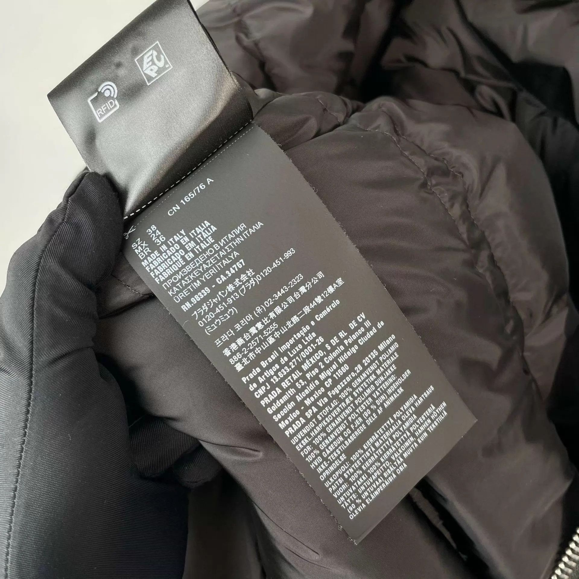 Prada Prada Nylon Down Jacket Black 38 260202ZLJ8M01 Size XS / US 0-2 / IT 36-38 - 7 Thumbnail