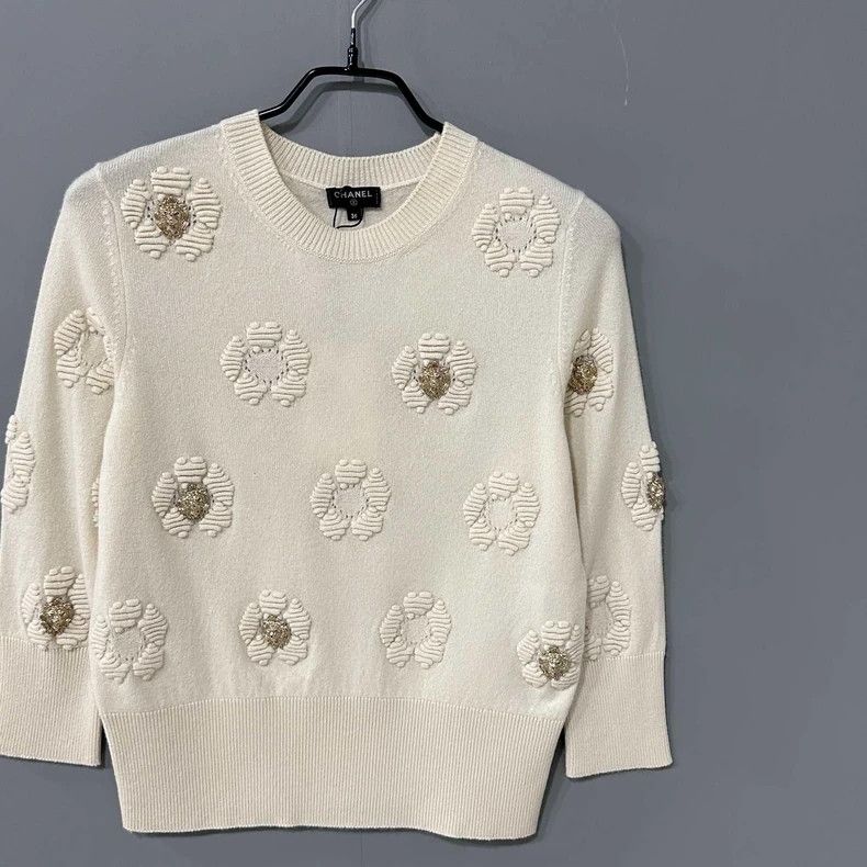 Chanel Chanel Camellia lion decorated cashmere sweater 2504-Nextar Size XS / US 0-2 / IT 36-38 - 2 Thumbnail